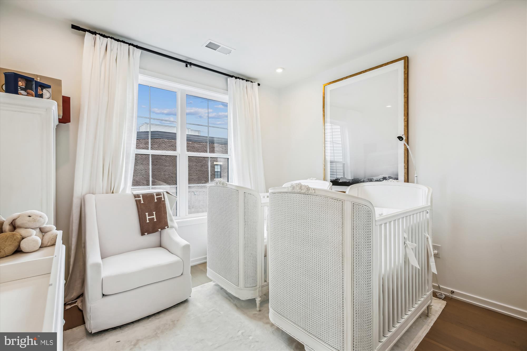 UNION PARK AT MCLEAN - Residential