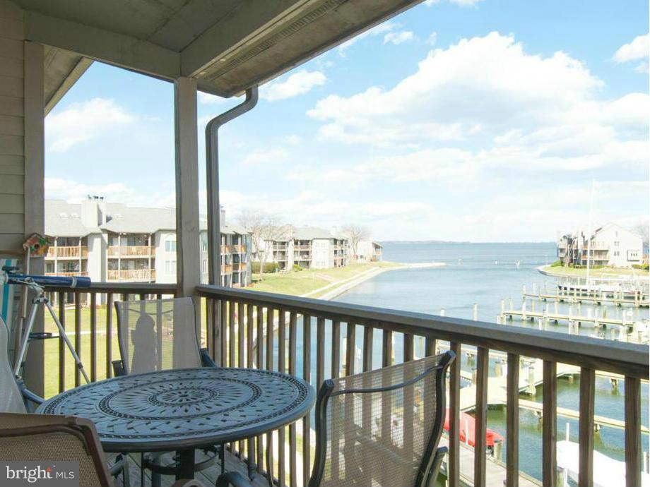 VILLAGE OF CHESAPEAKE HARBOUR - Residential