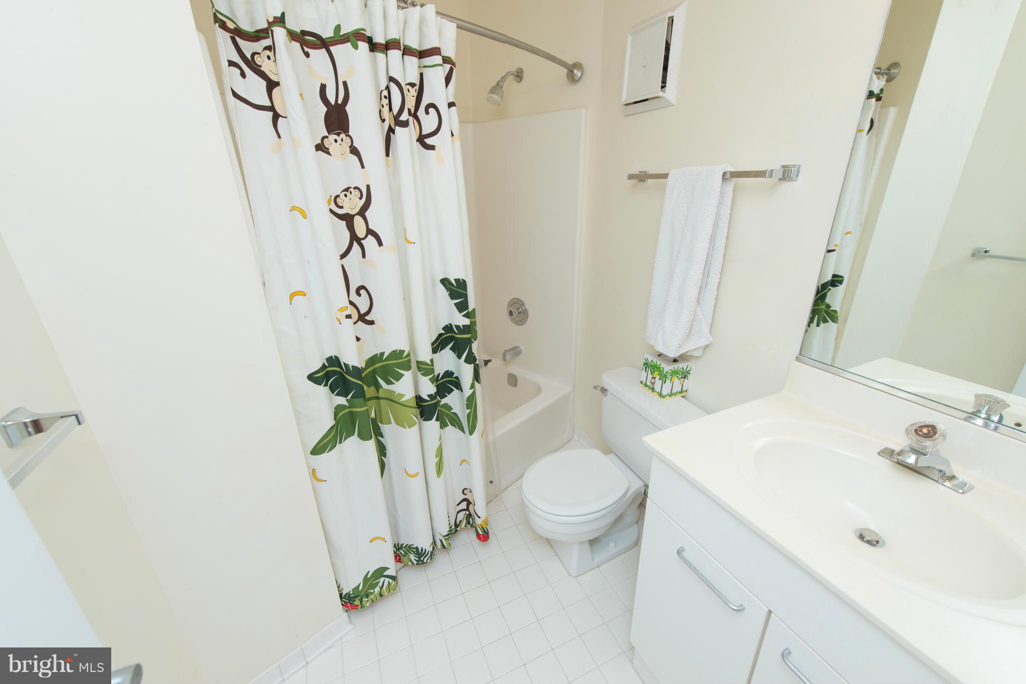 VILLAGE OF CHESAPEAKE HARBOUR - Residential