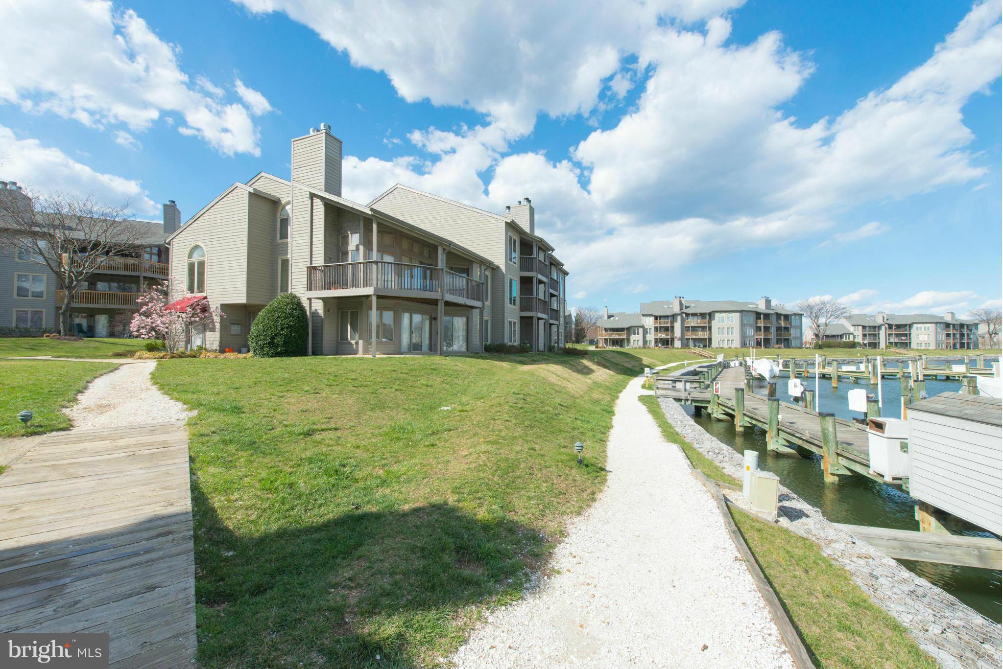 VILLAGE OF CHESAPEAKE HARBOUR - Residential