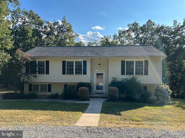 THREE RUN WOODS - Residential Lease