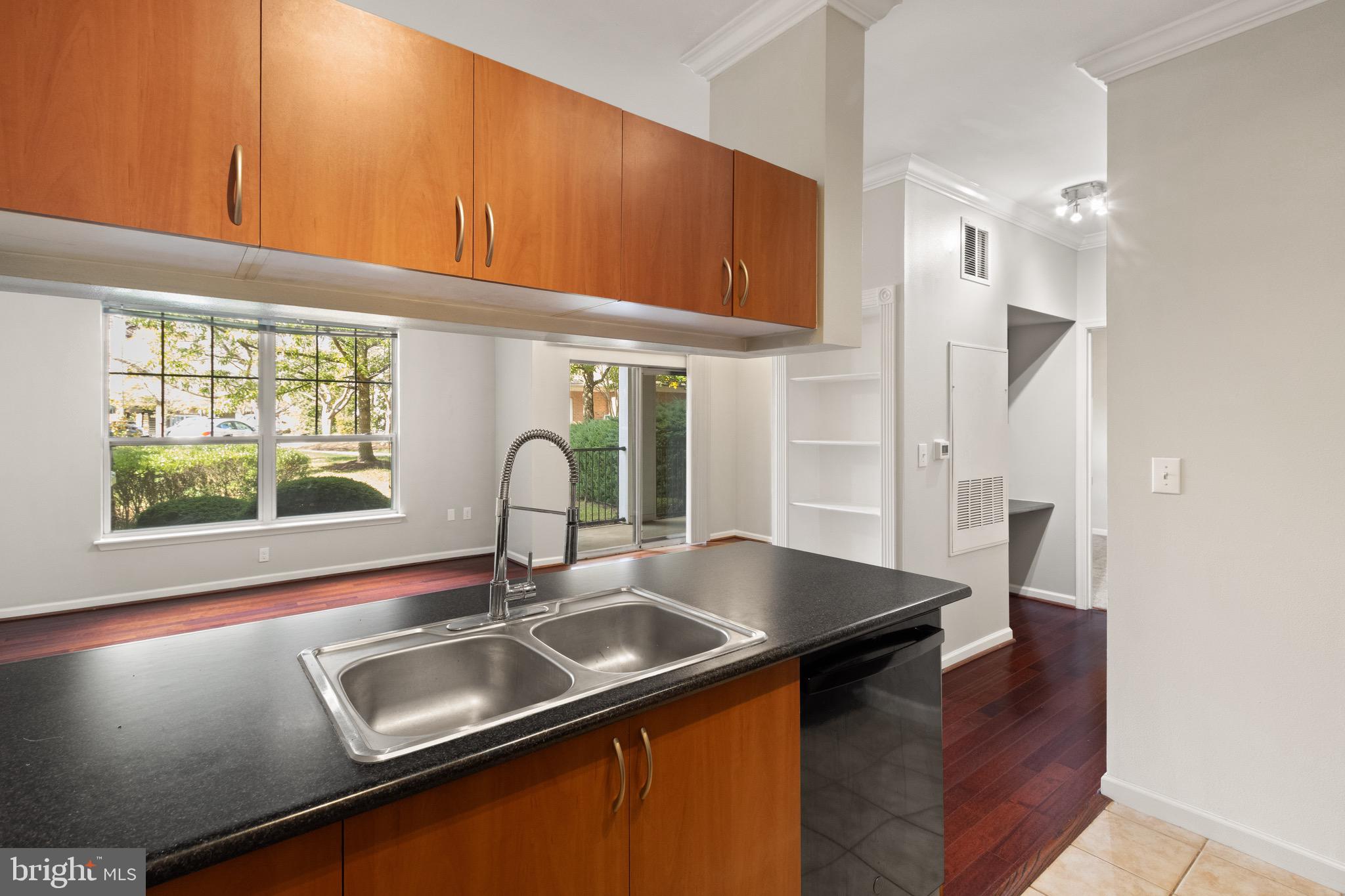 ASHMORE AT GERMANOWN COMMUNITY - Residential