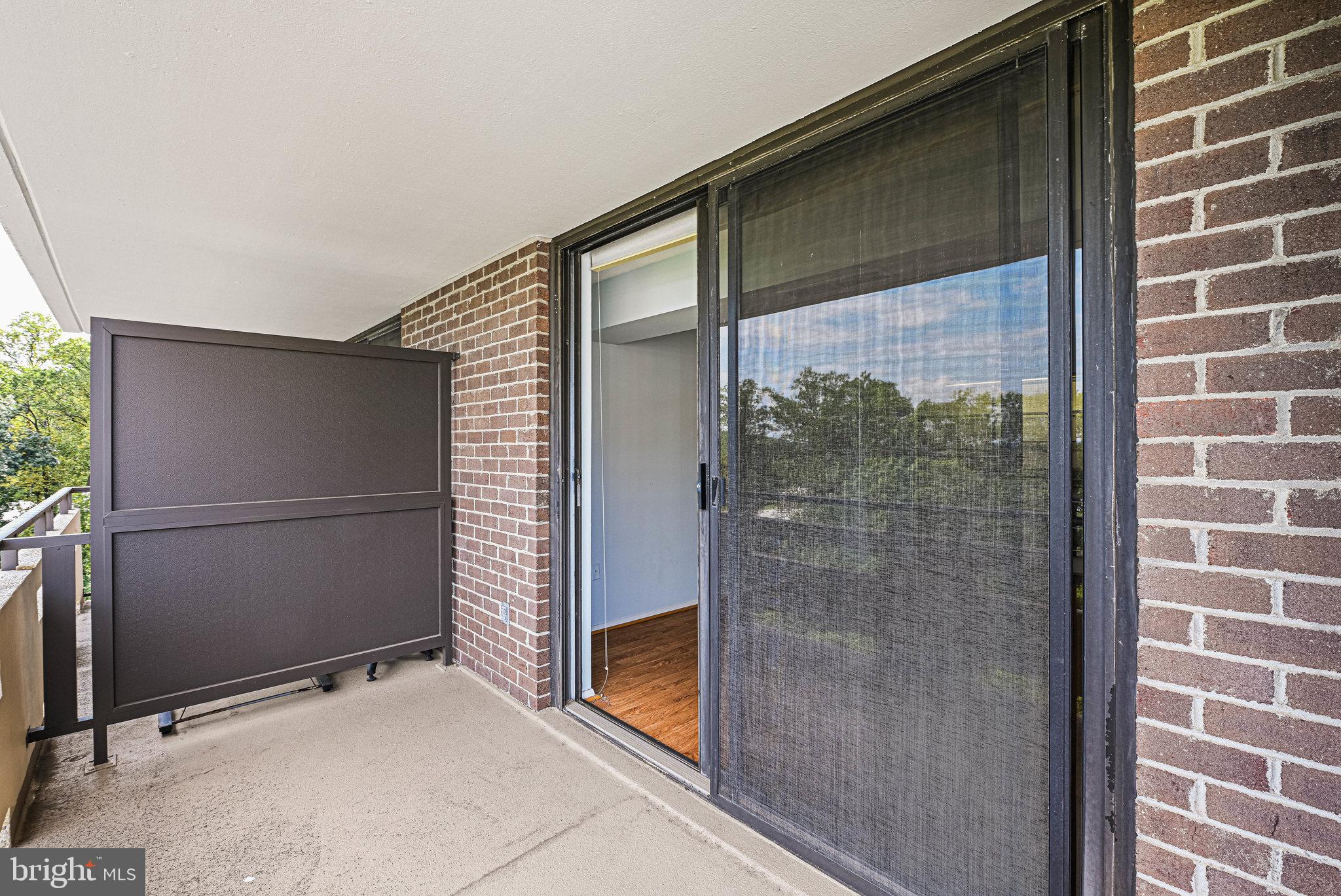 ENCORE OF MCLEAN - Residential