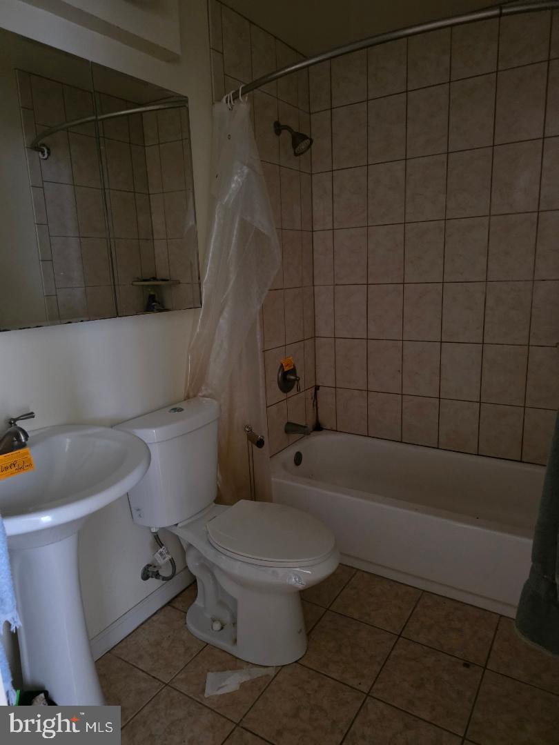 SHERMAN PARK - Residential