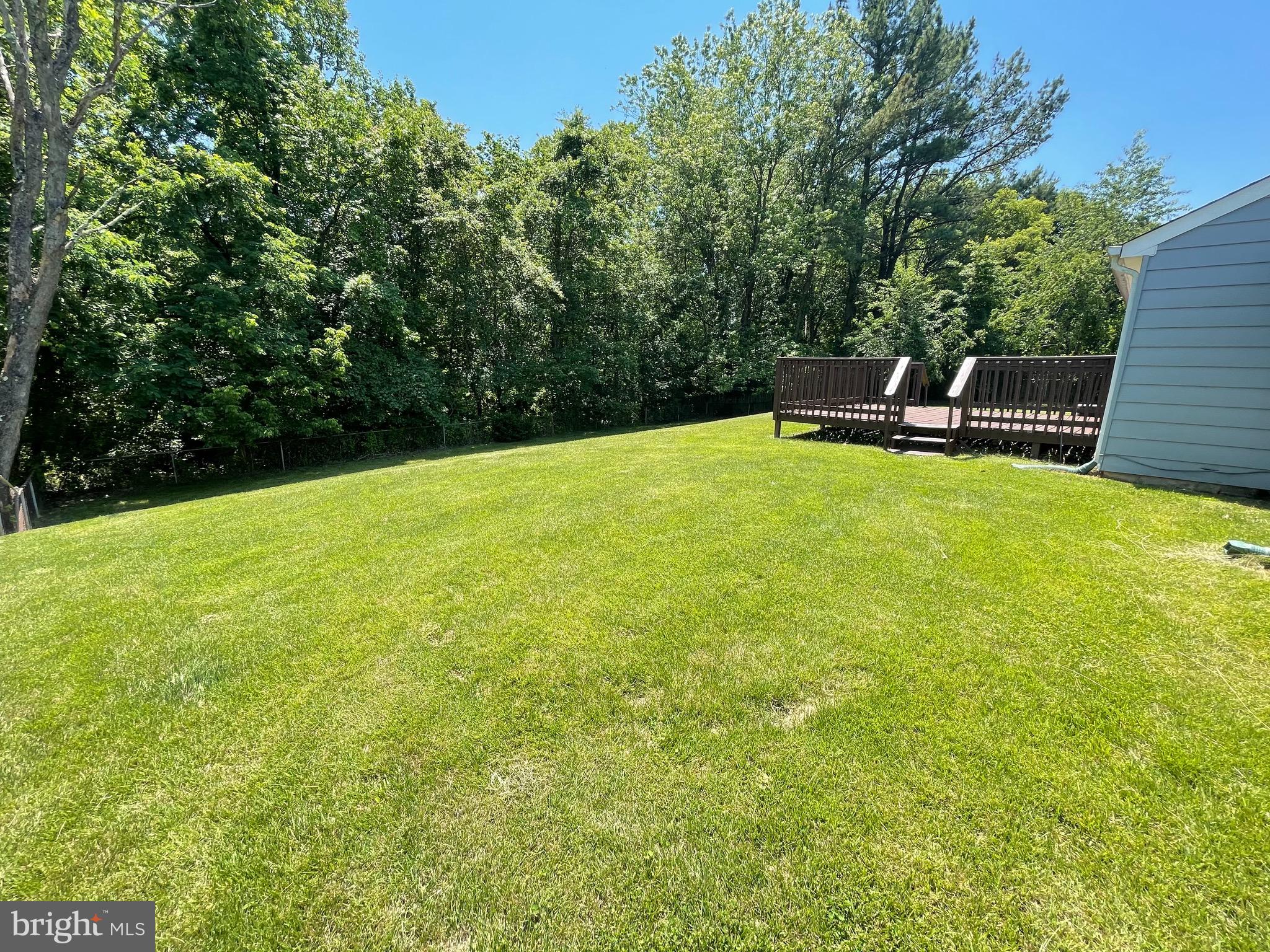 RAMBLING HILLS - Residential