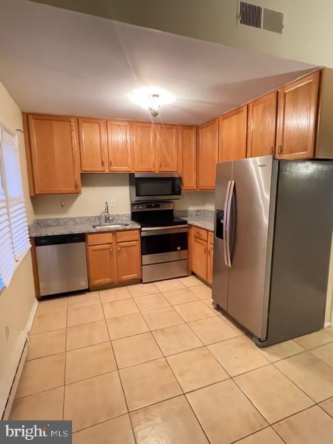 RAMBLING HILLS - Residential