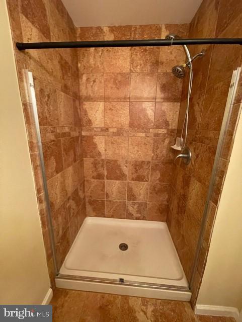 RAMBLING HILLS - Residential