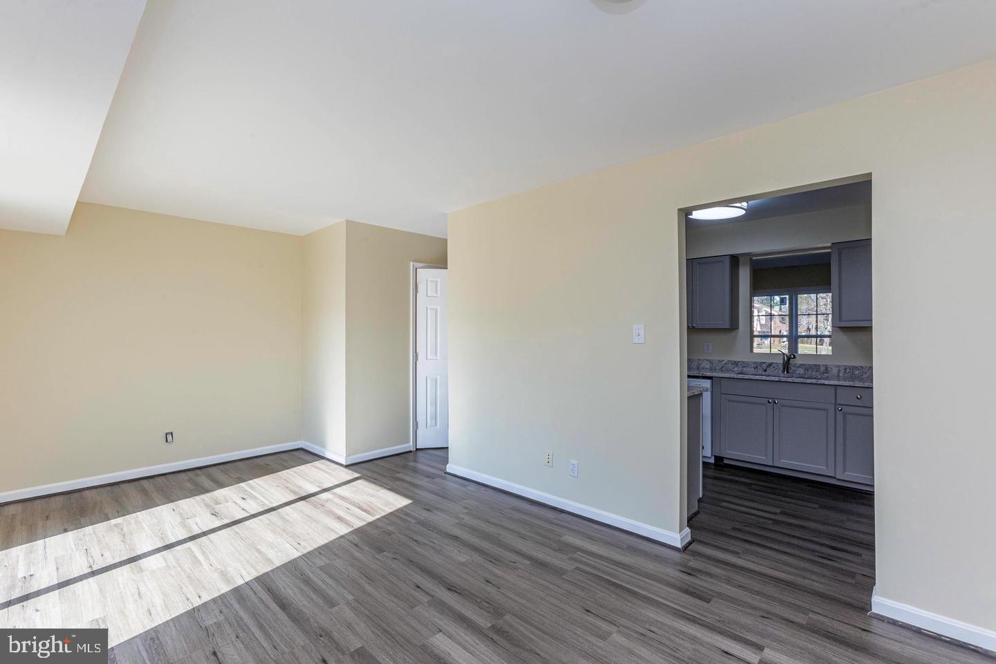 BERKELEY VILLAGE - Residential Lease