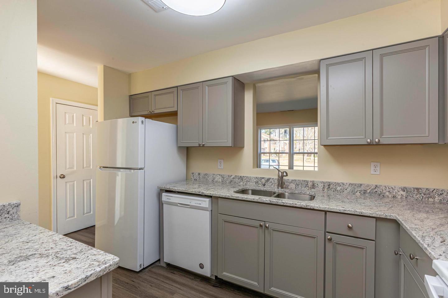 BERKELEY VILLAGE - Residential Lease