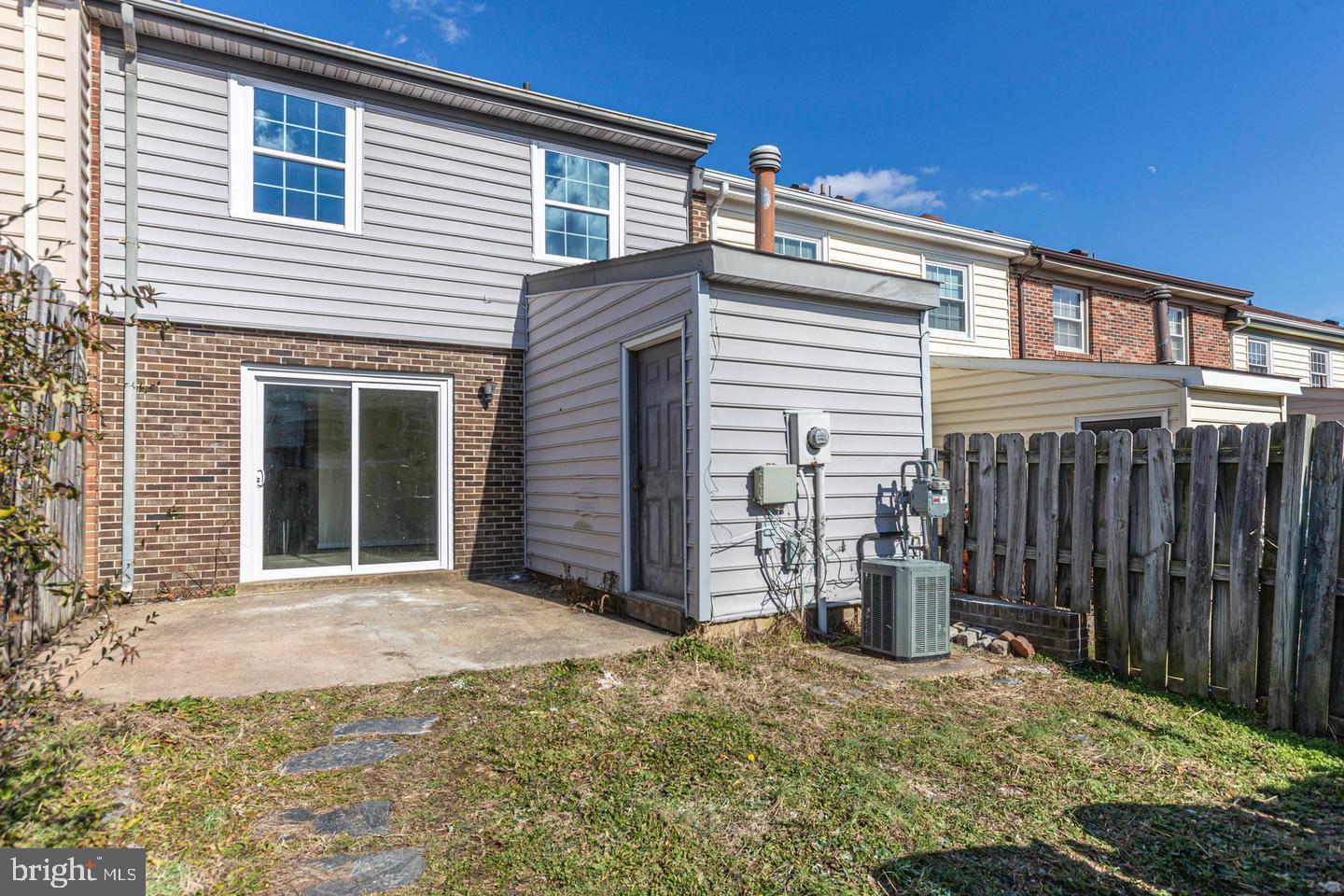 BERKELEY VILLAGE - Residential Lease