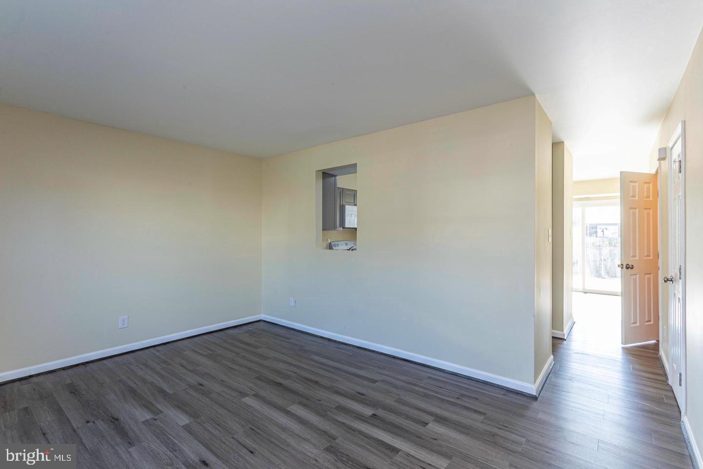 BERKELEY VILLAGE - Residential Lease