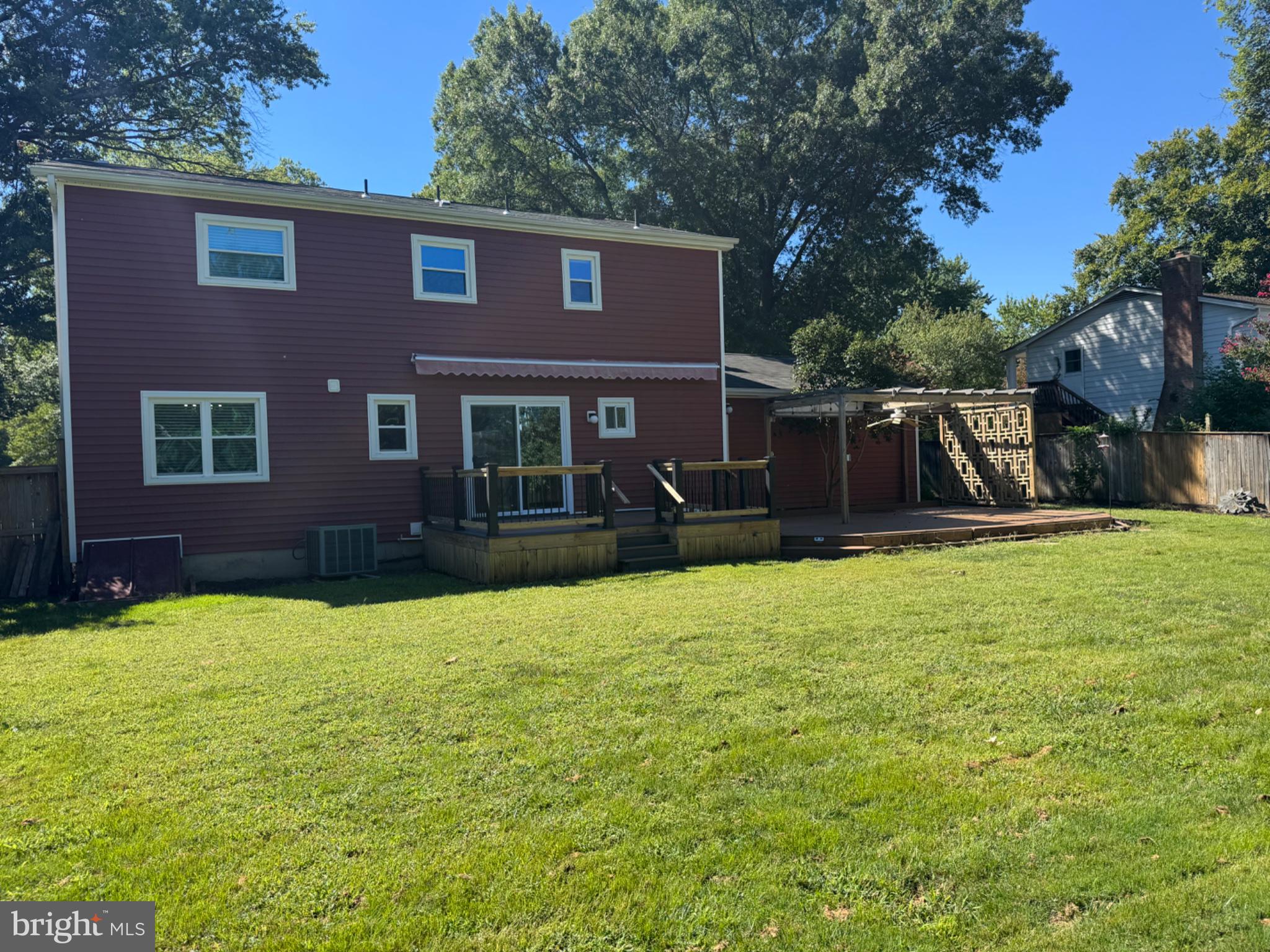 BLUFFWOOD COURT
