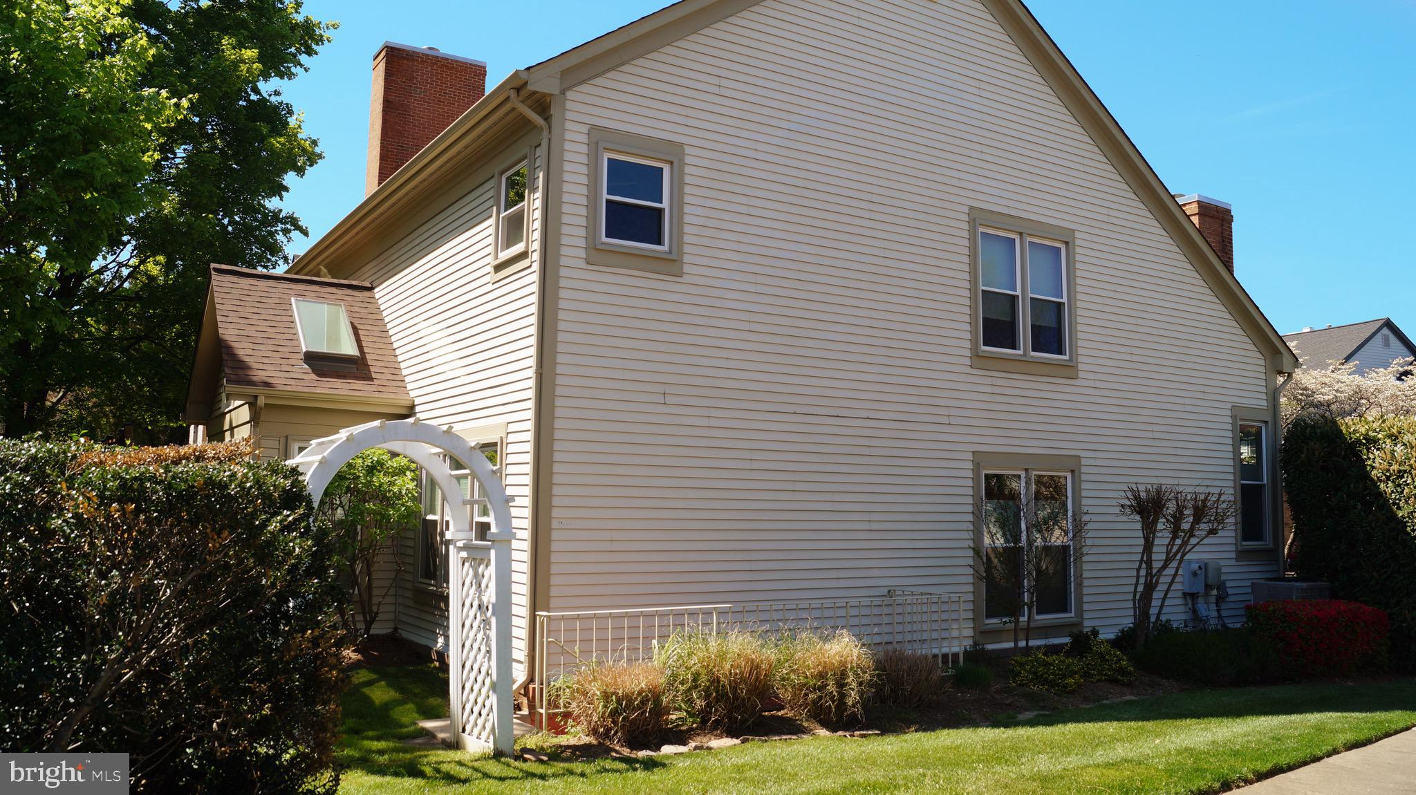 7501 SILVER MAPLE