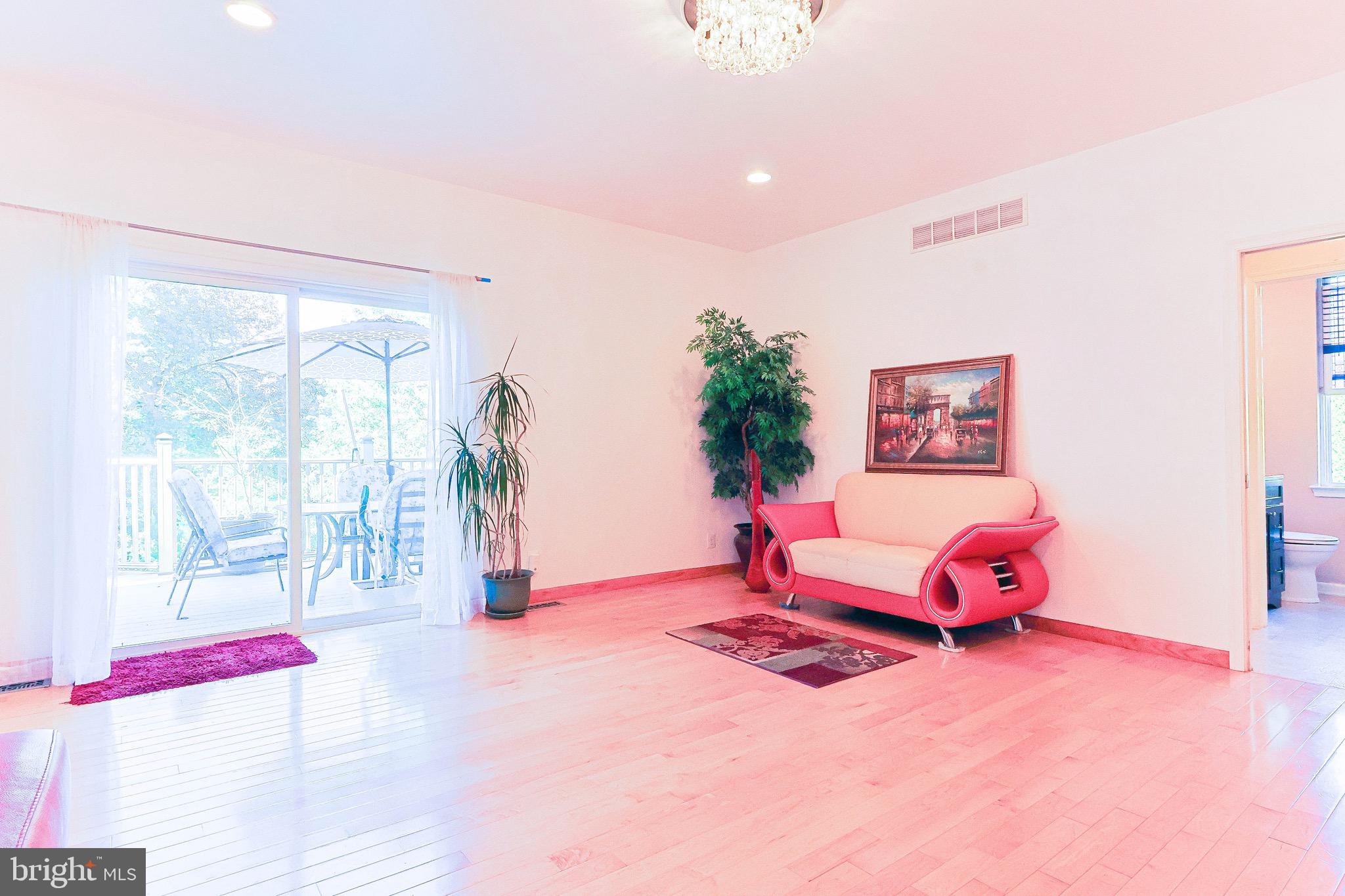 VALLEY GREEN - Residential