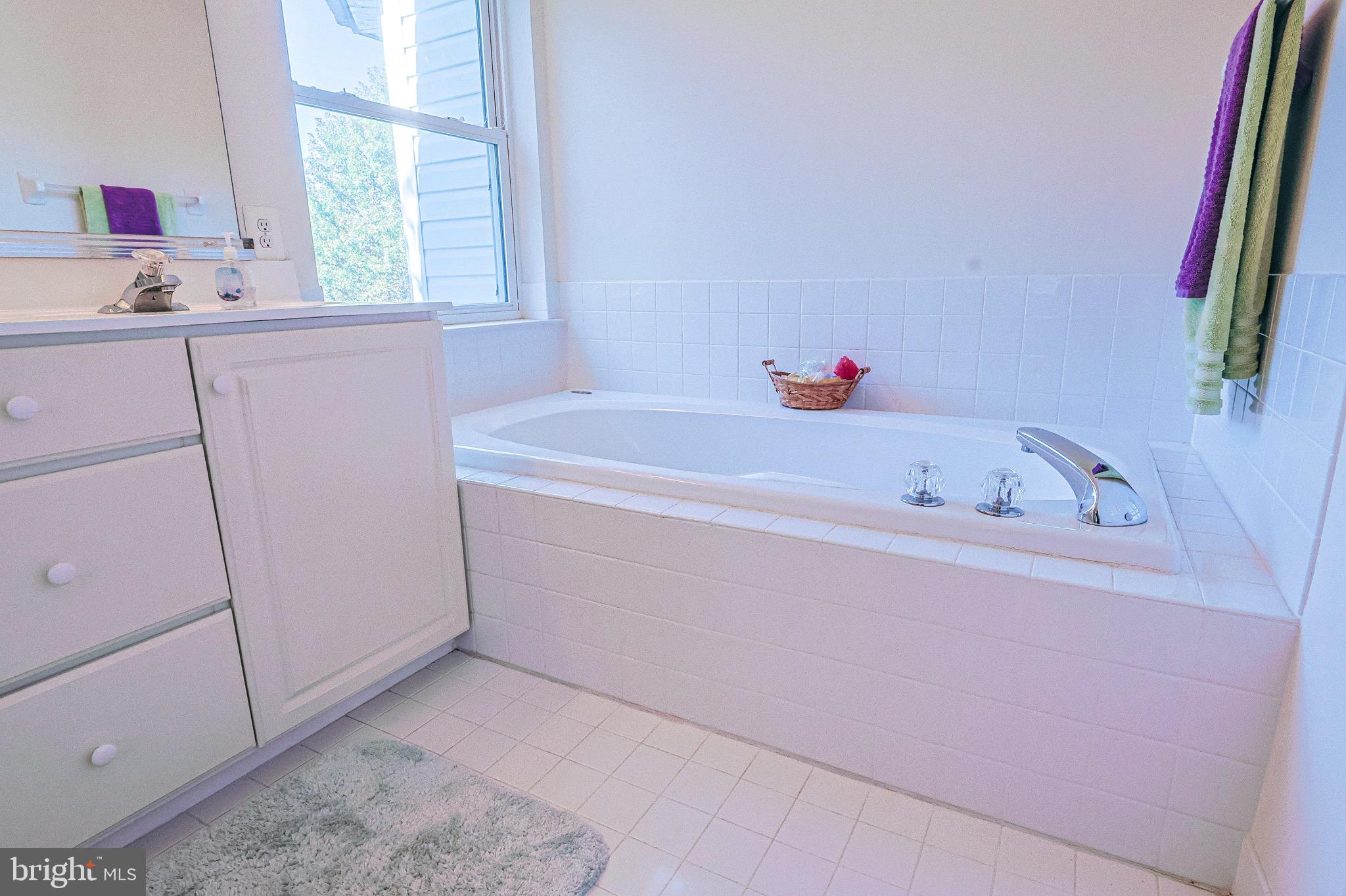 VALLEY GREEN - Residential