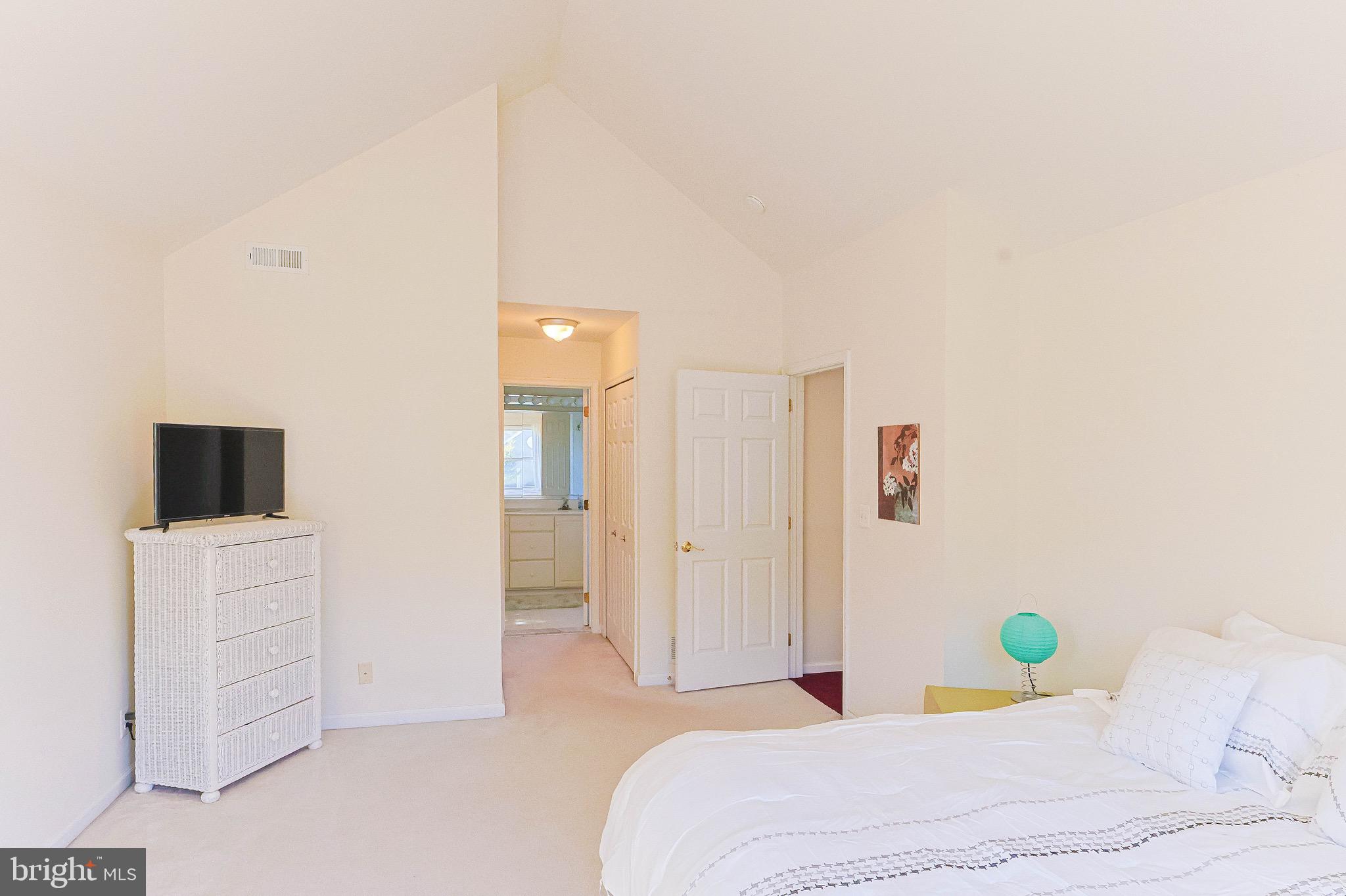 VALLEY GREEN - Residential