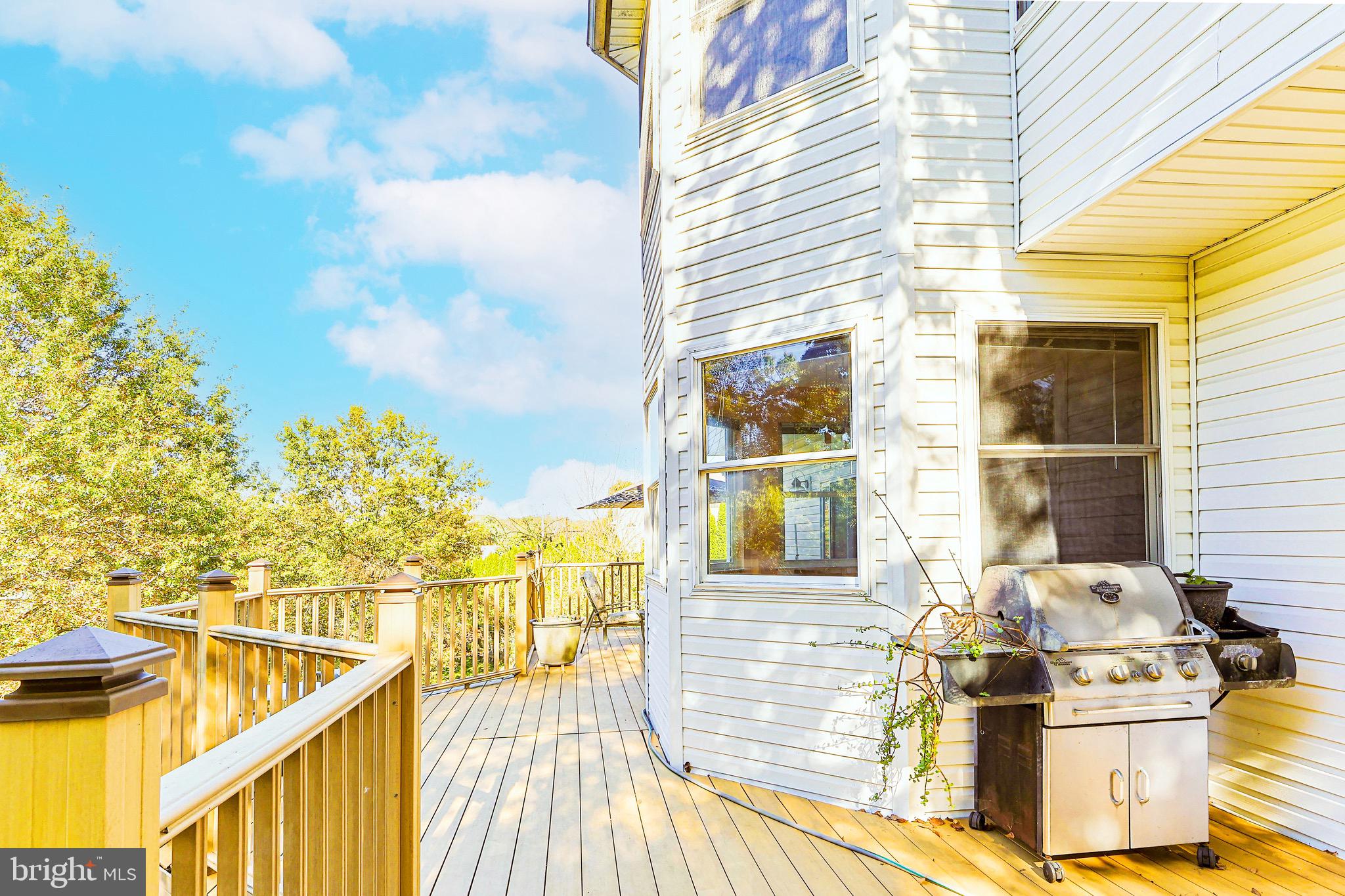 VALLEY GREEN - Residential