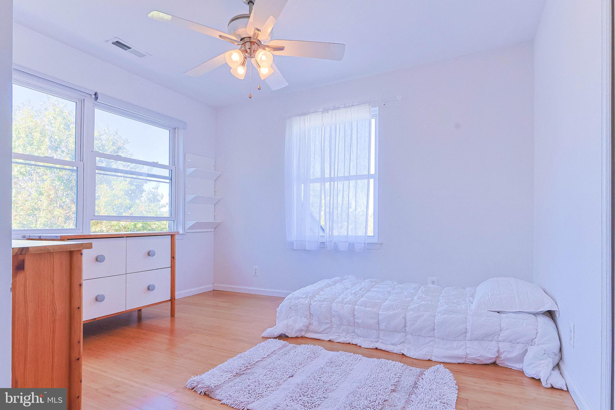 VALLEY GREEN - Residential