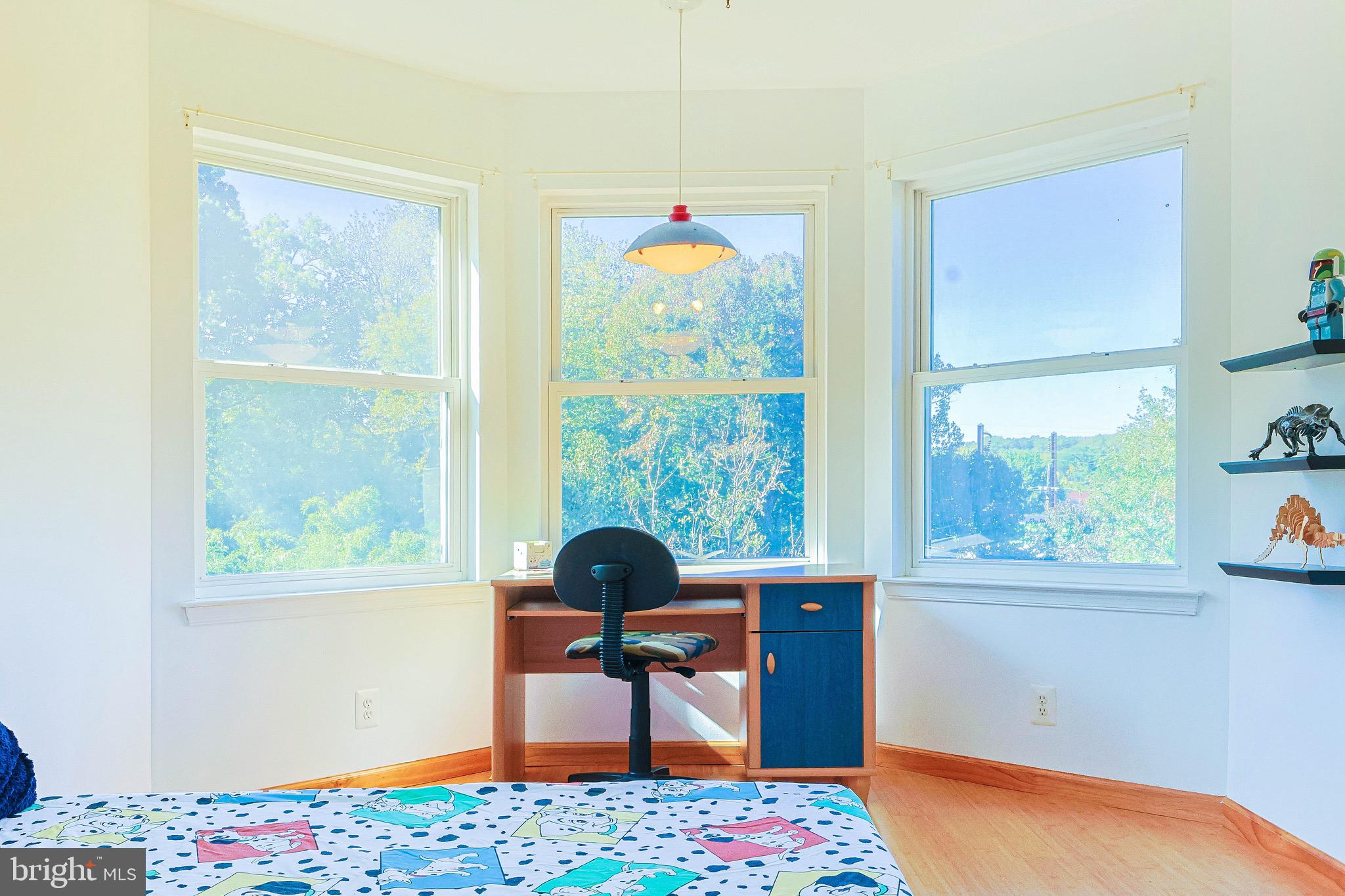 VALLEY GREEN - Residential