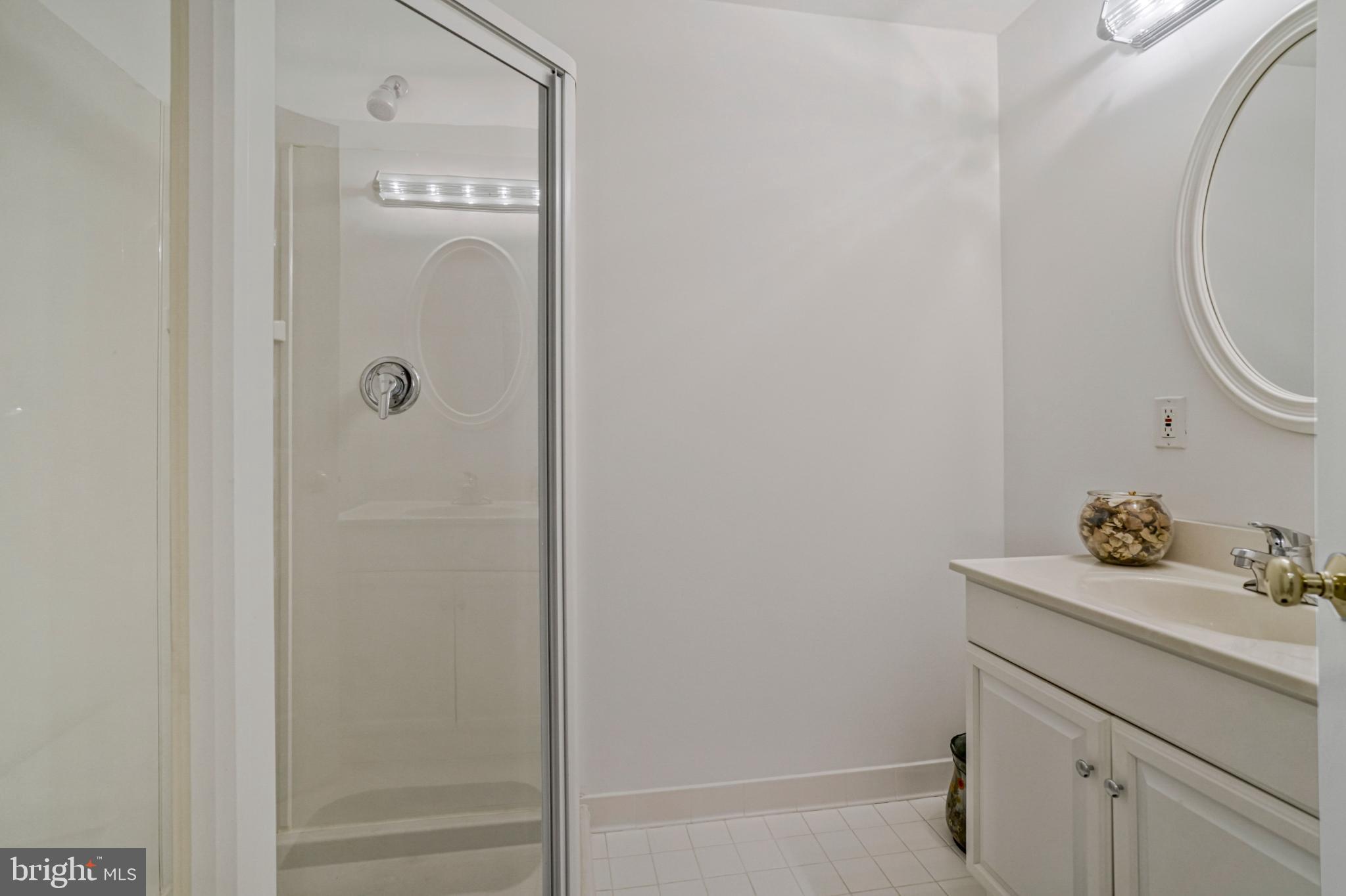 INNISVALE - Residential