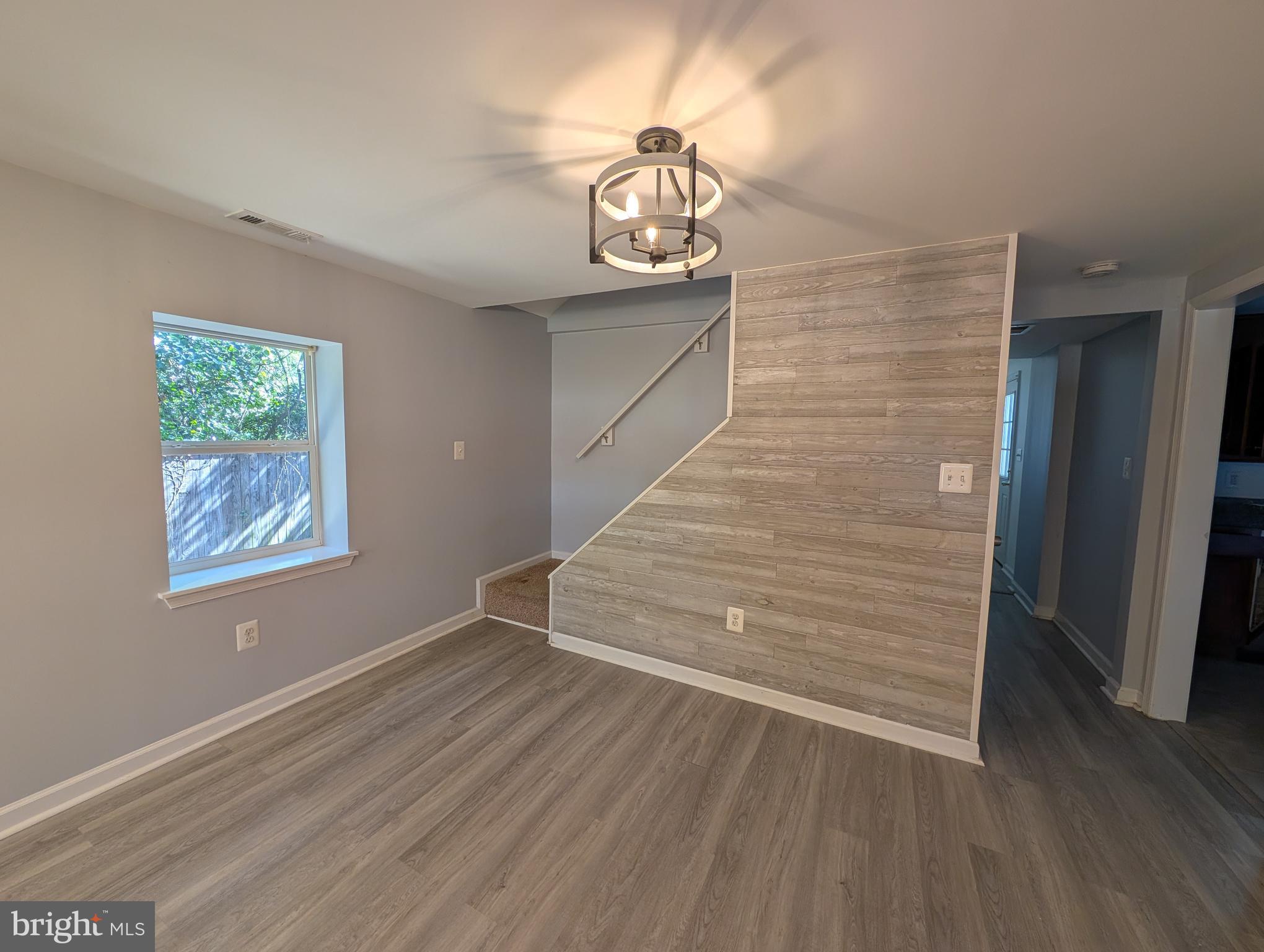 SOLLEY HEIGHTS - Residential