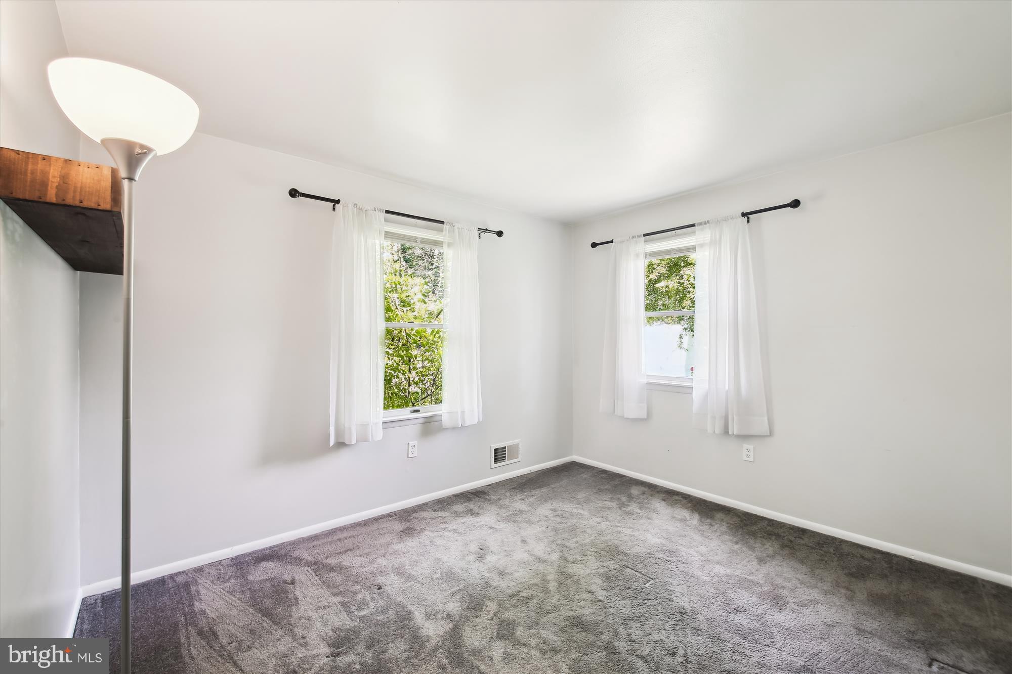 LONG POINT - Residential