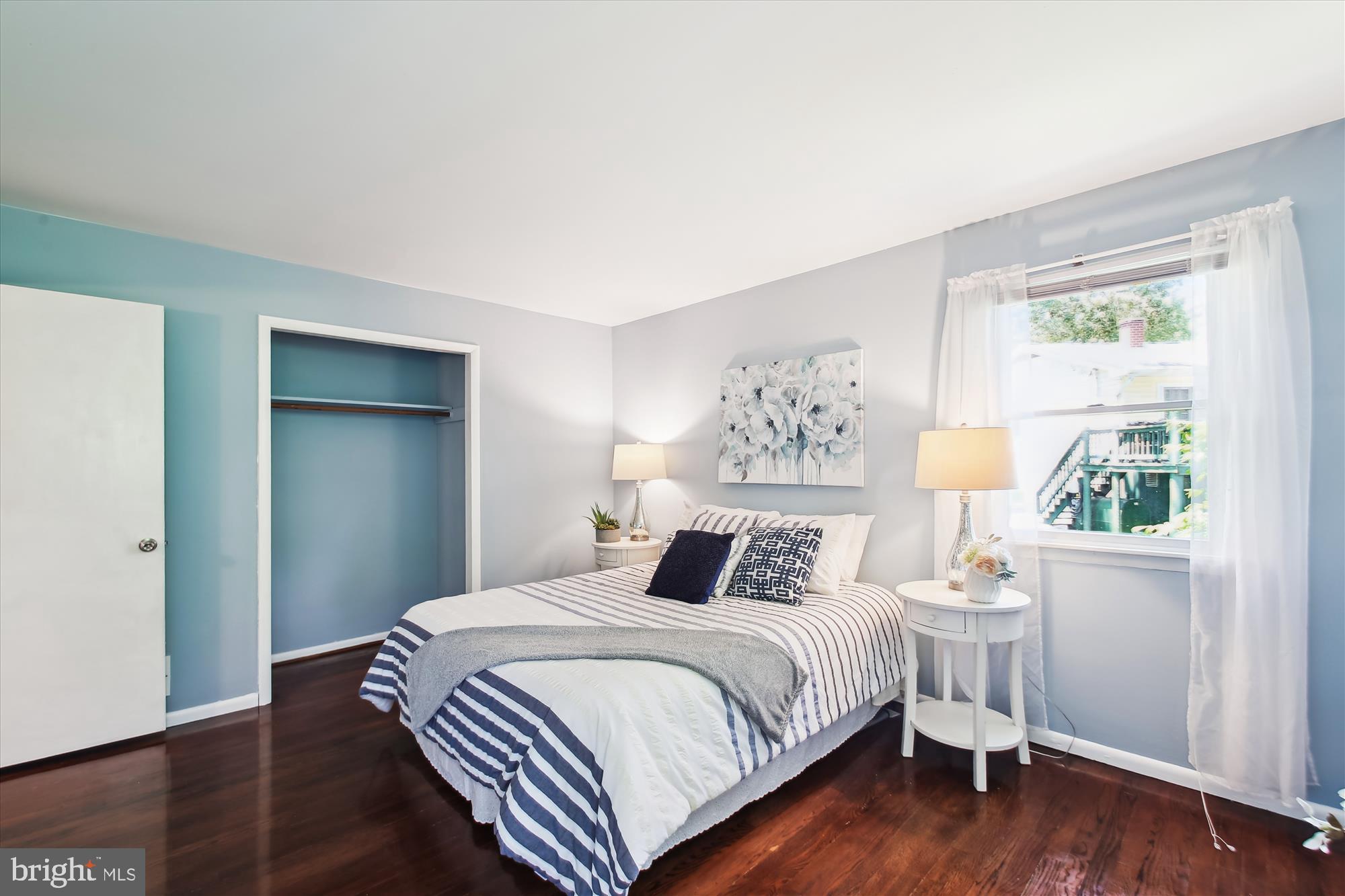 LONG POINT - Residential