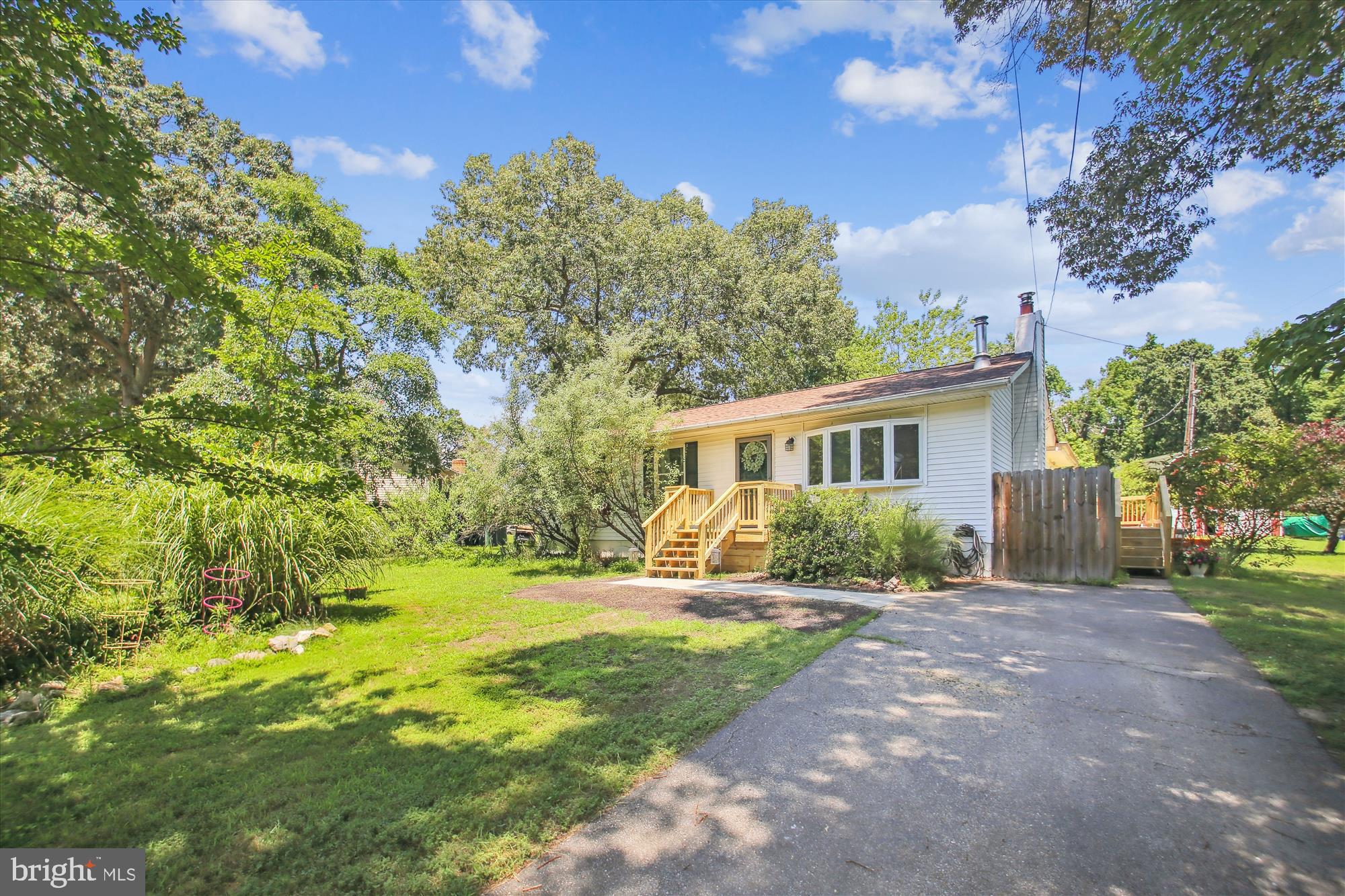 1590 LONG POINT ROAD