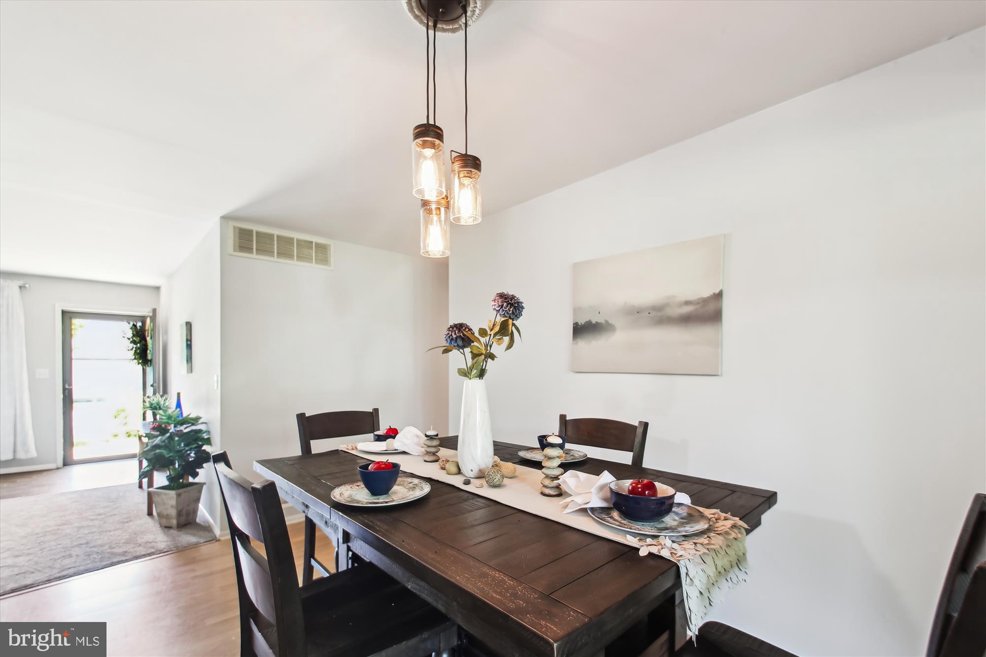 LONG POINT - Residential