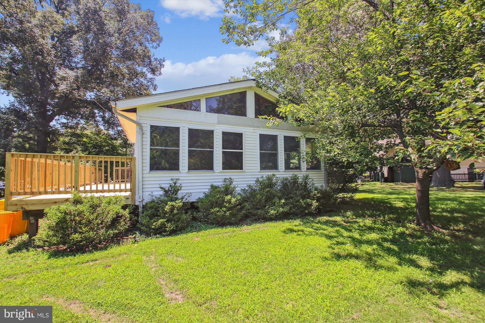 LONG POINT - Residential