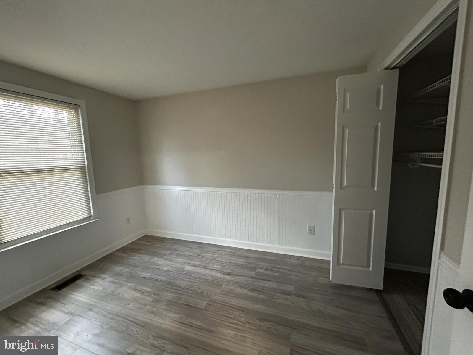 LAUREL VALLEY - Residential