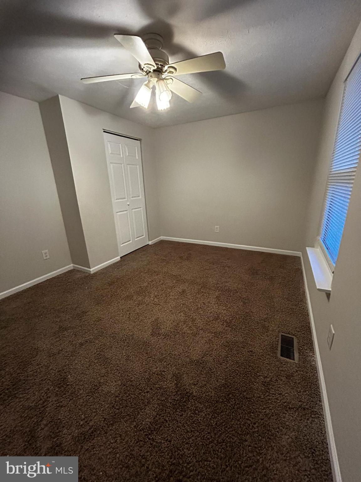 LAUREL VALLEY - Residential