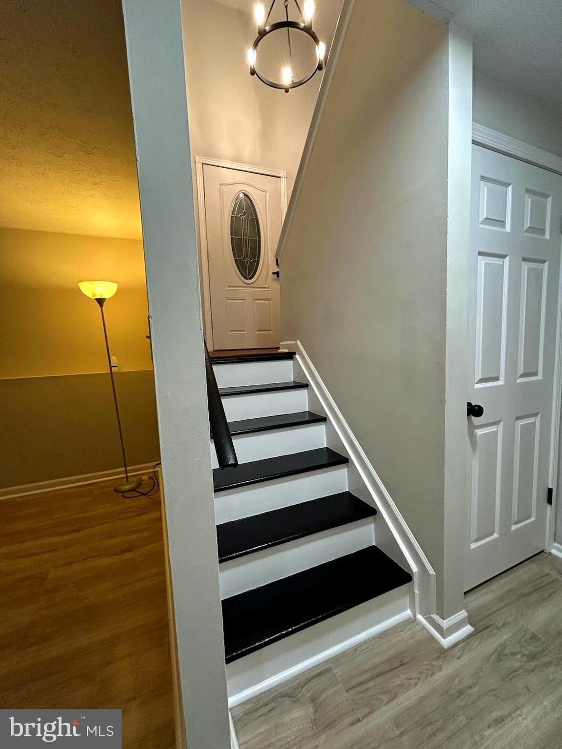 LAUREL VALLEY - Residential