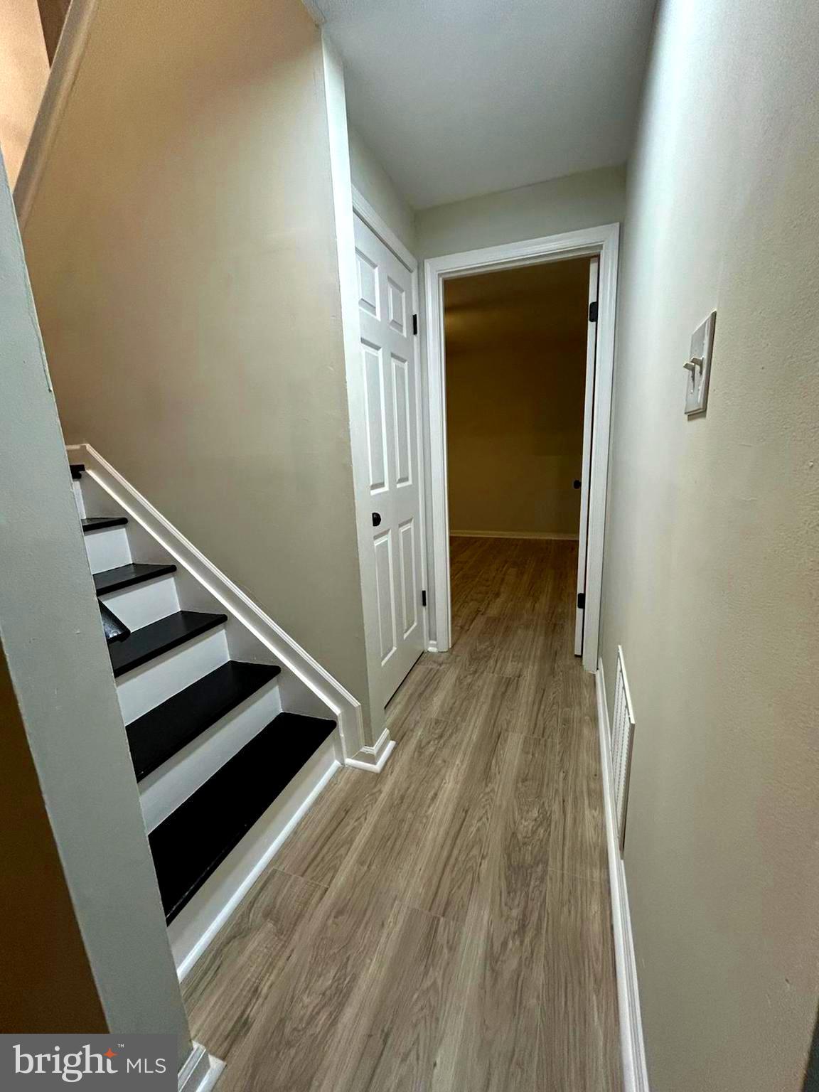 LAUREL VALLEY - Residential