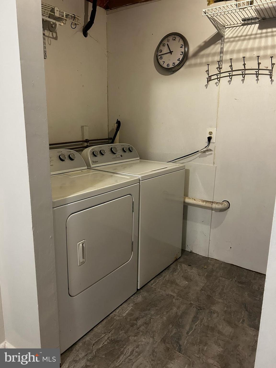 LAUREL VALLEY - Residential