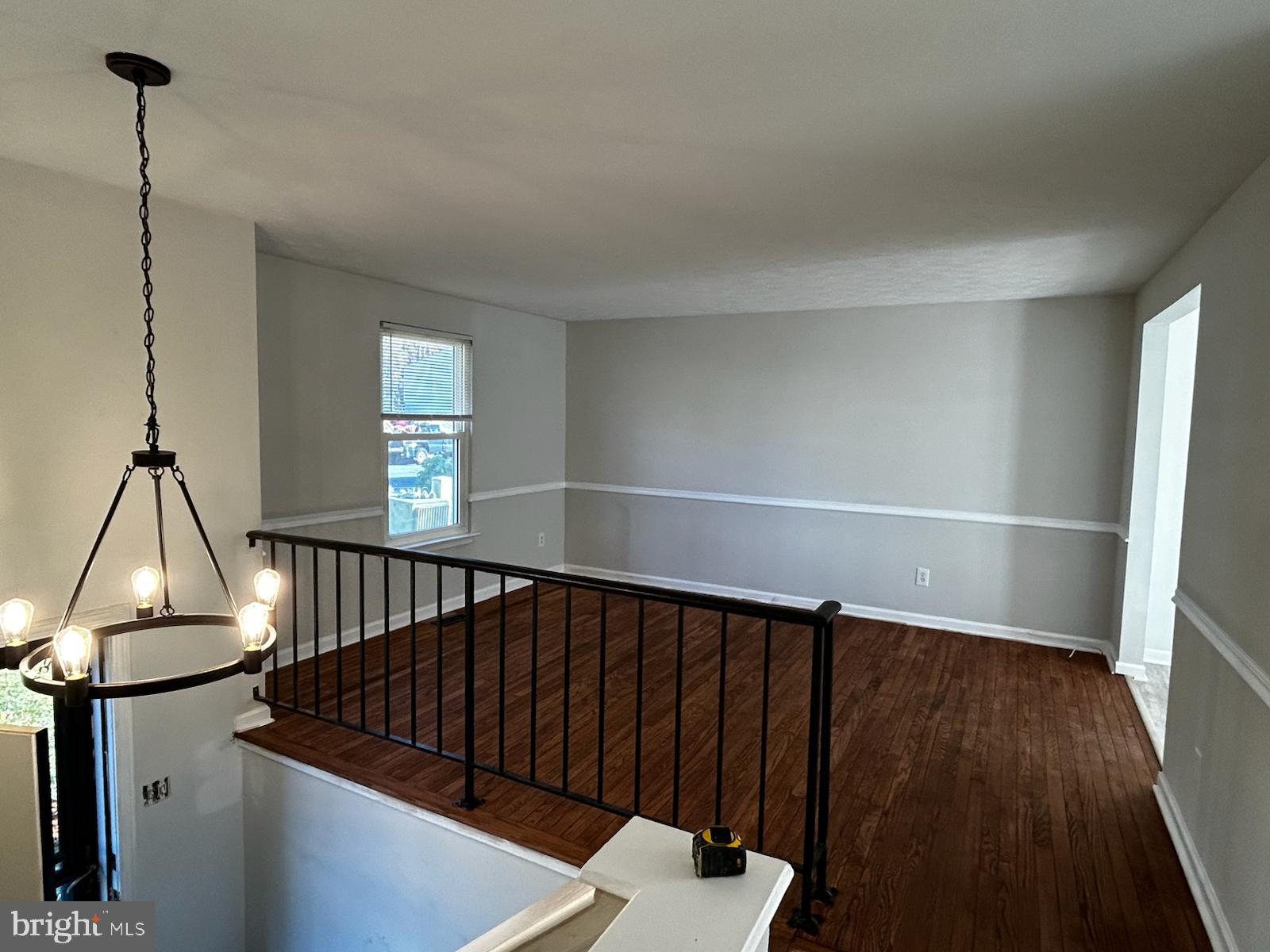 LAUREL VALLEY - Residential