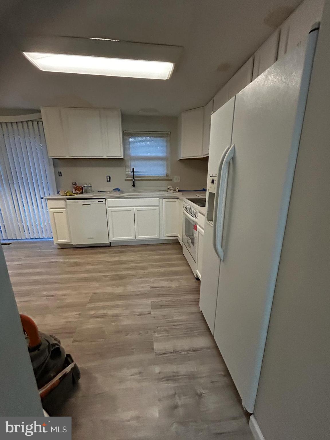 LAUREL VALLEY - Residential