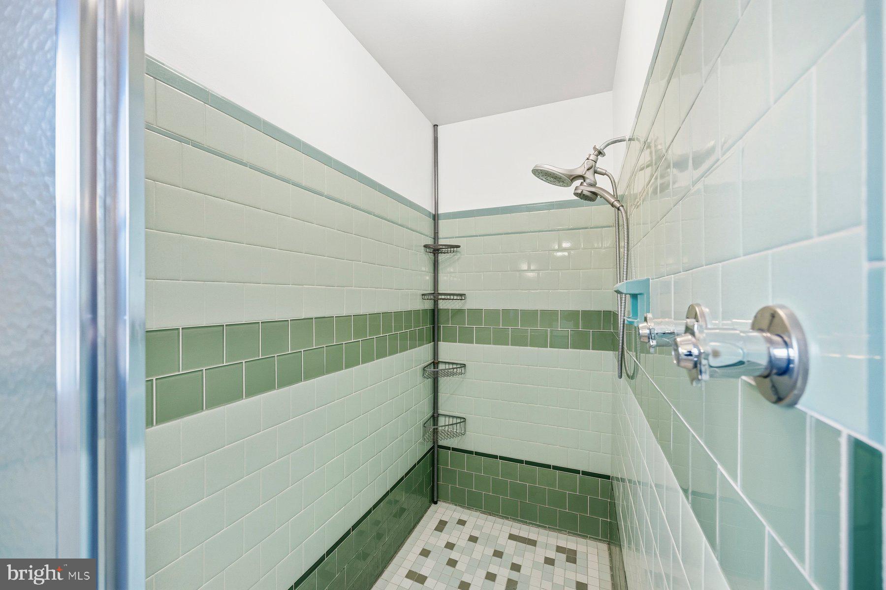 GRANDVIEW - Residential