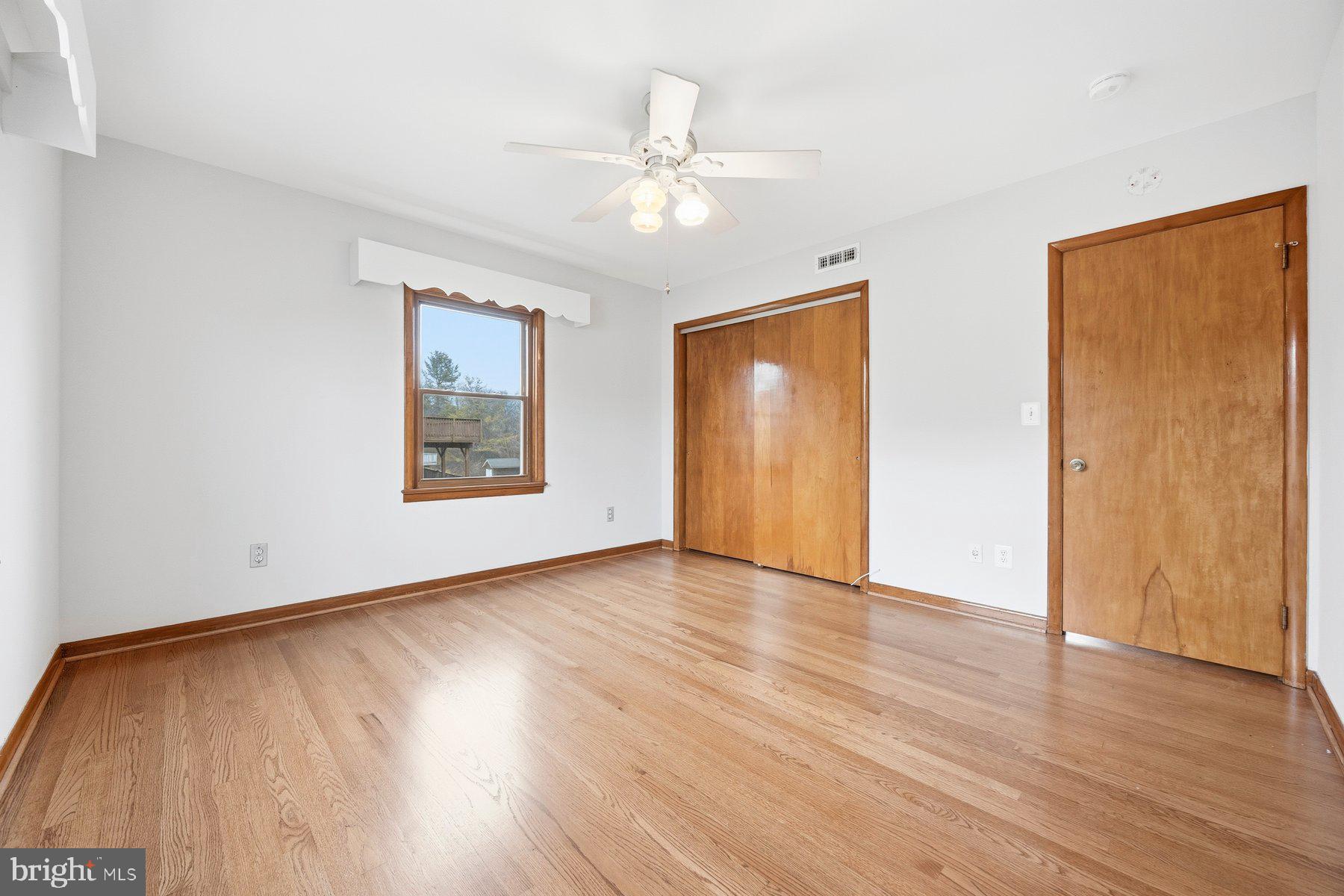 GRANDVIEW - Residential