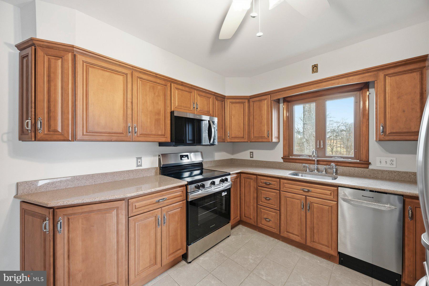 GRANDVIEW - Residential