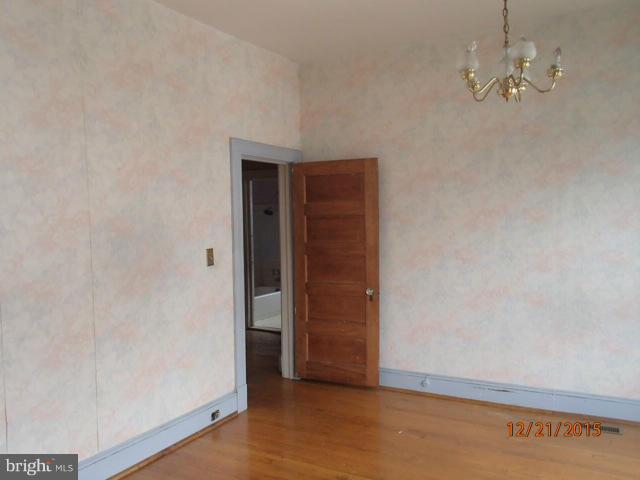 DORCHESTER - Residential