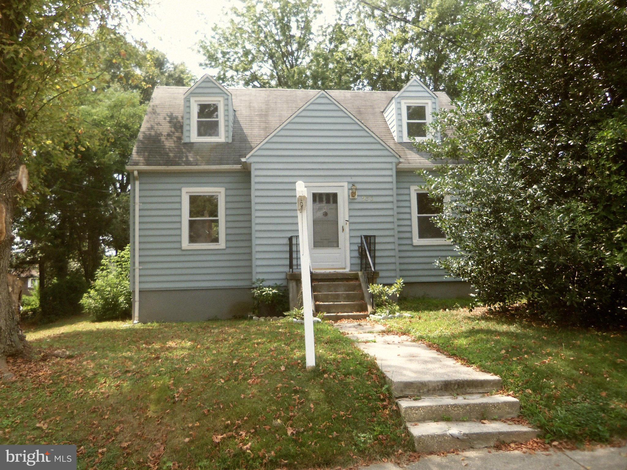 LAUREL GARDENS - Residential