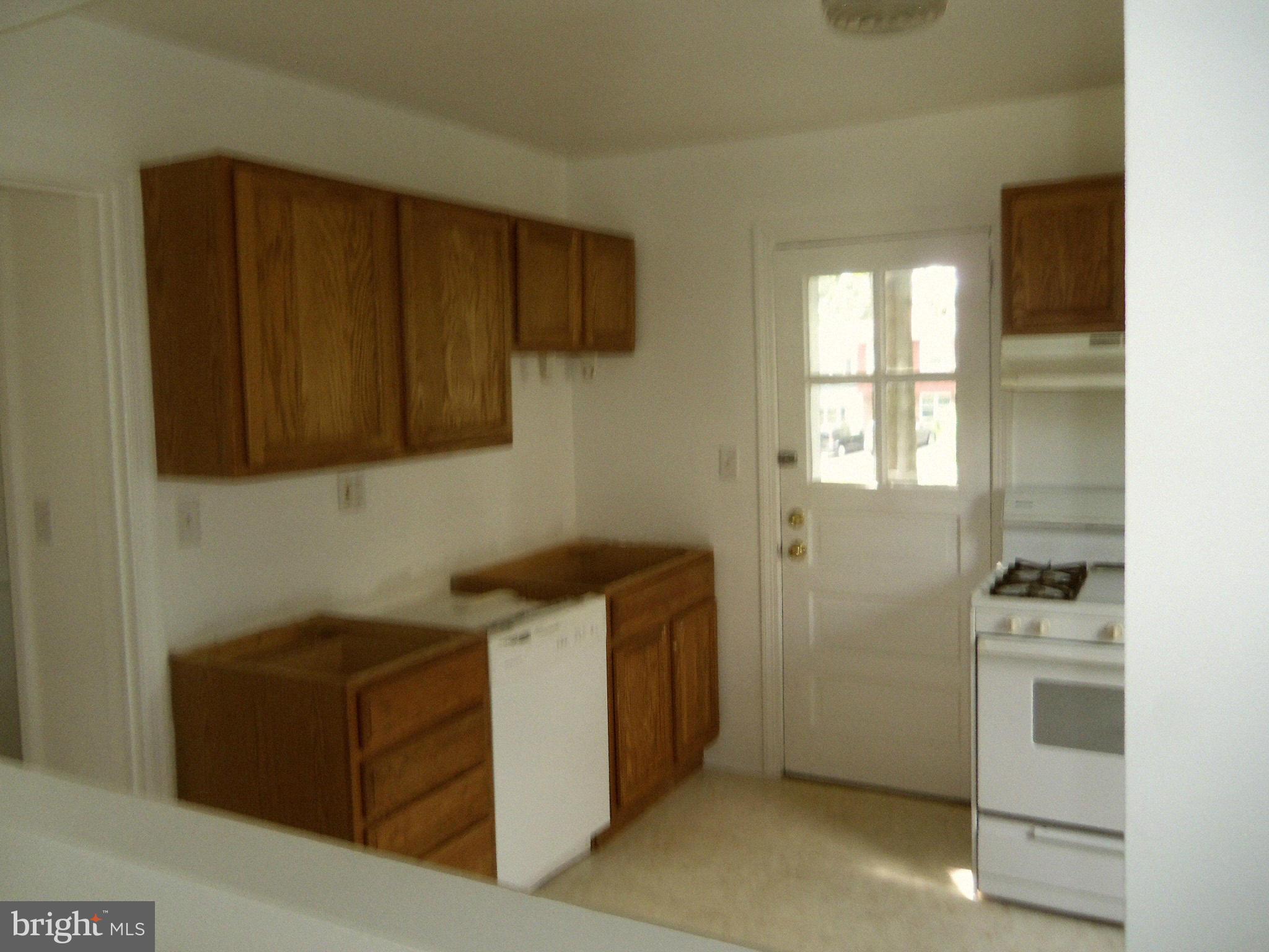 LAUREL GARDENS - Residential