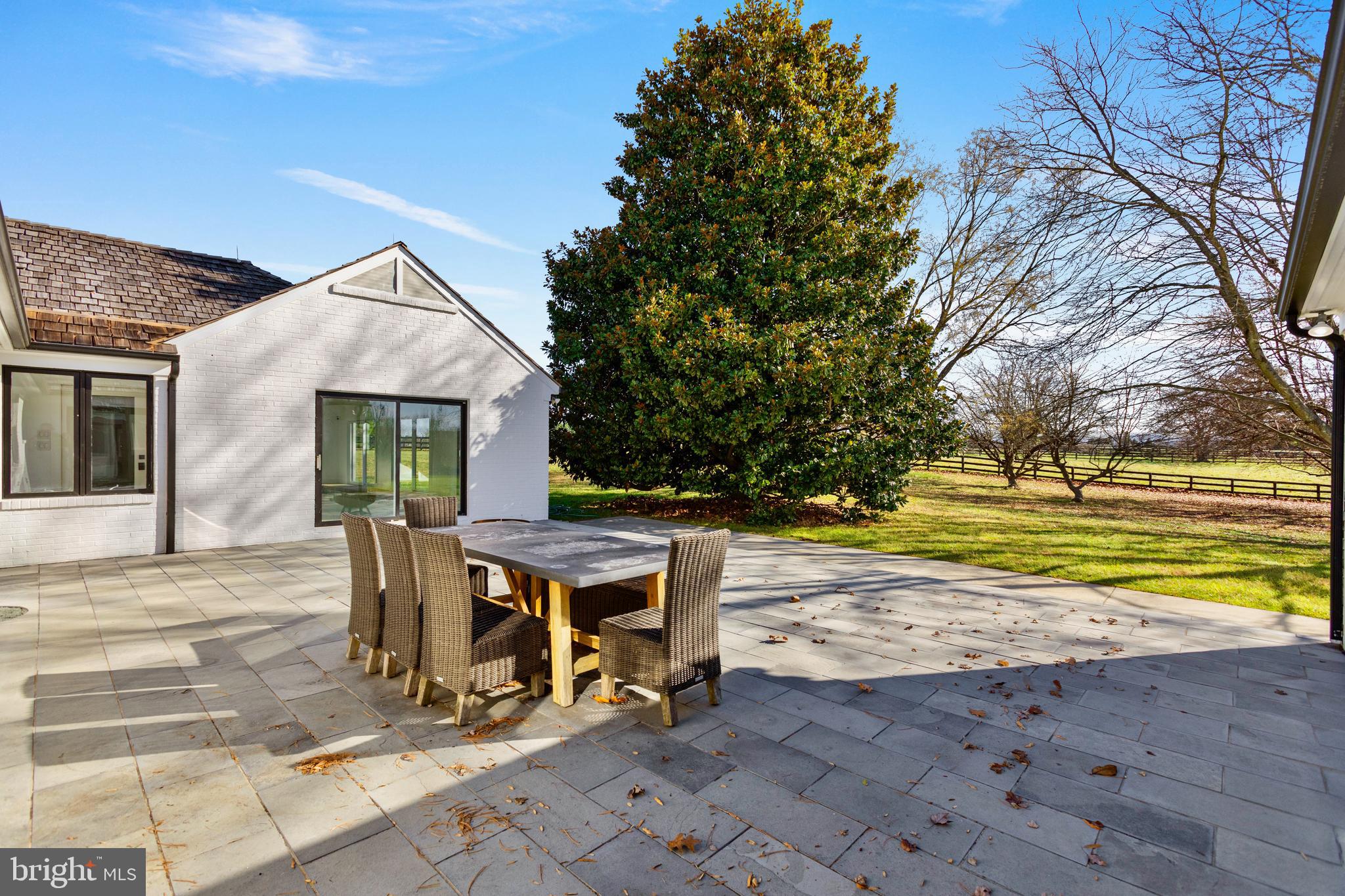 ATOKA CHASE - Residential