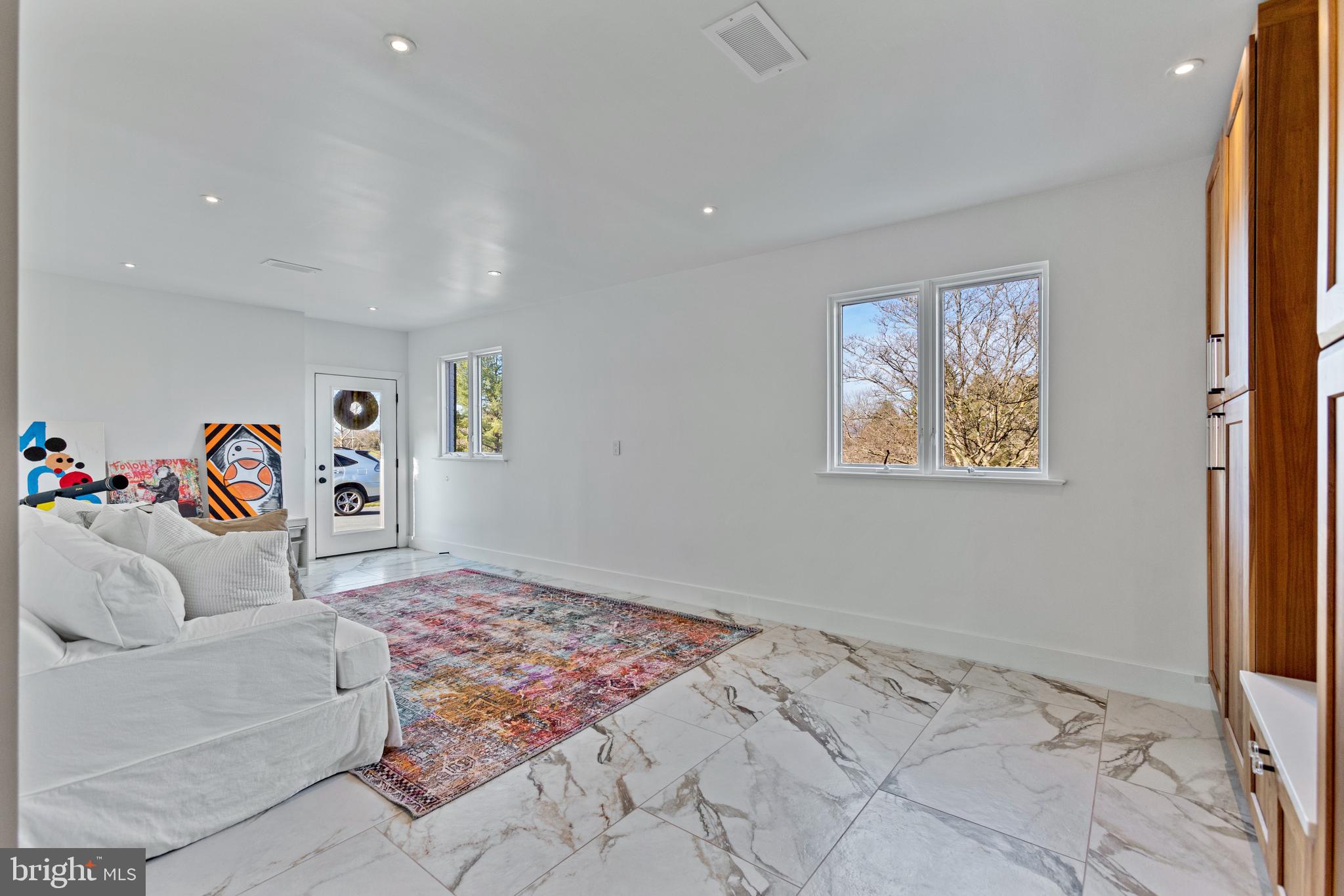 ATOKA CHASE - Residential