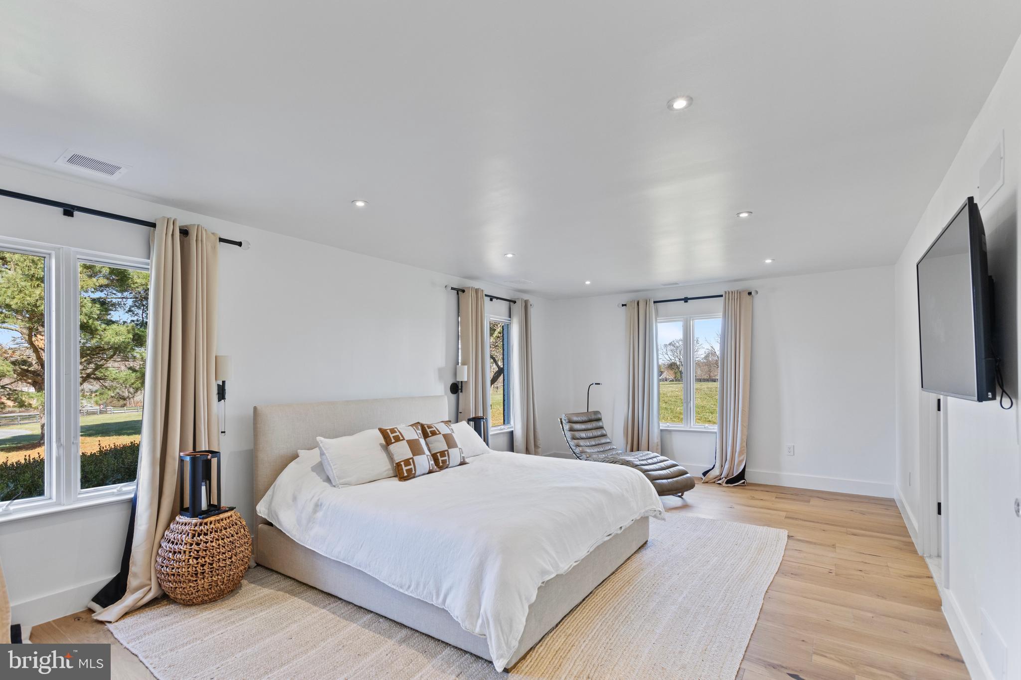 ATOKA CHASE - Residential