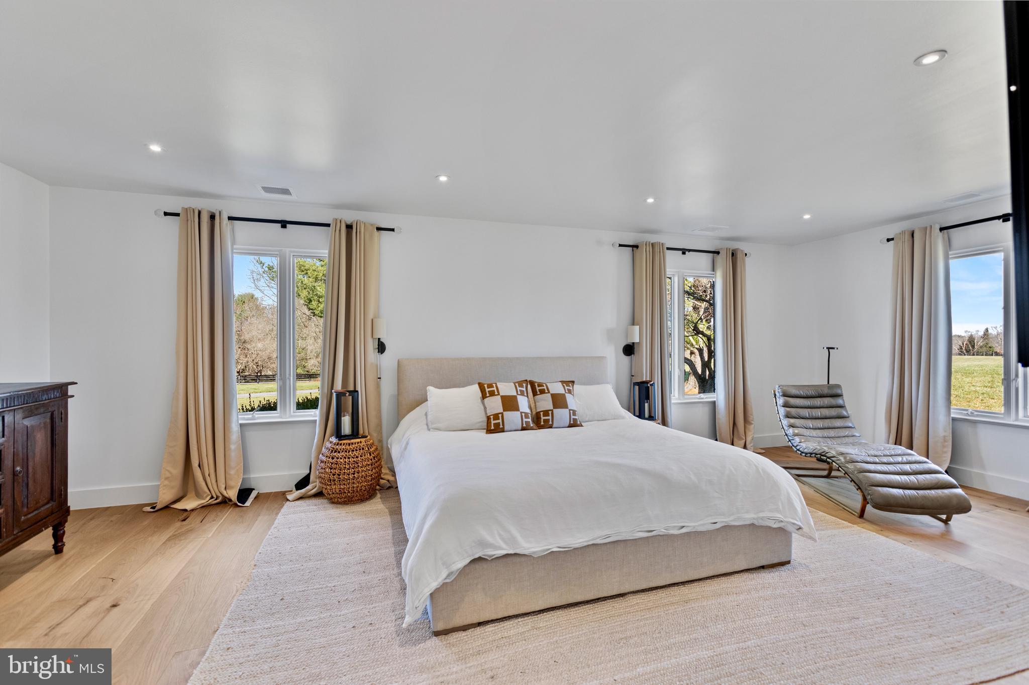 ATOKA CHASE - Residential