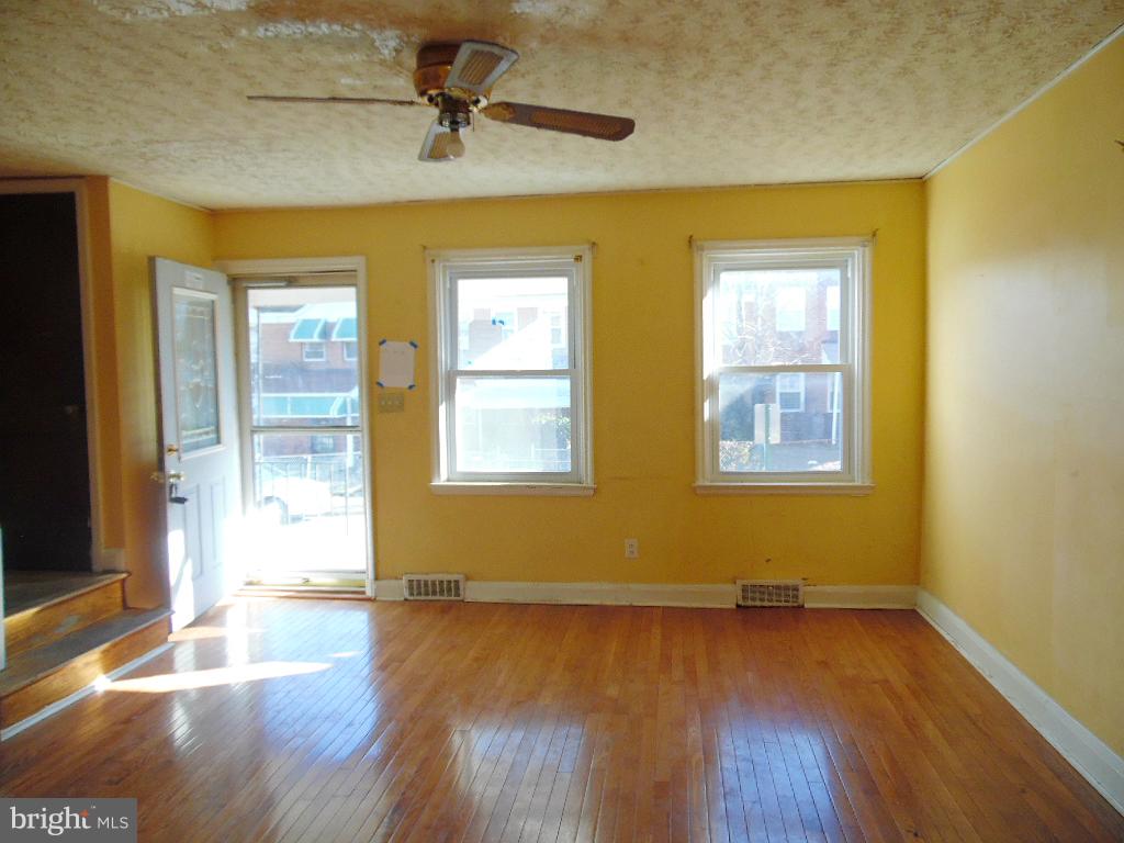 SAINT JOSEPHS - Residential