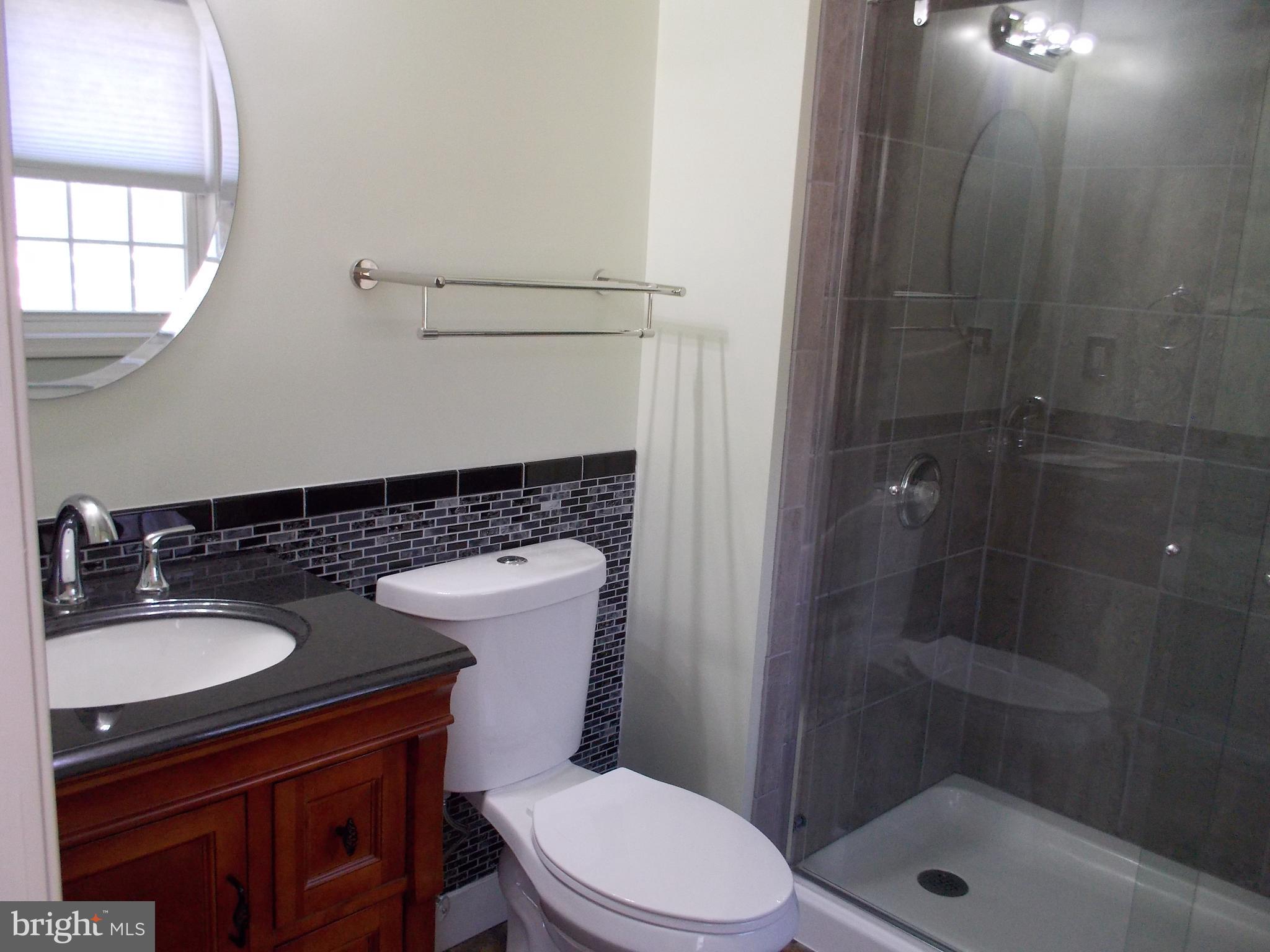 TALL PINES - Residential