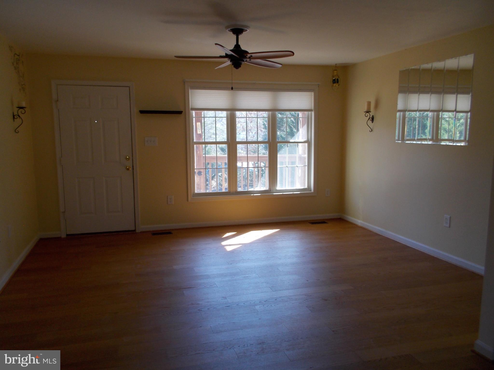 TALL PINES - Residential